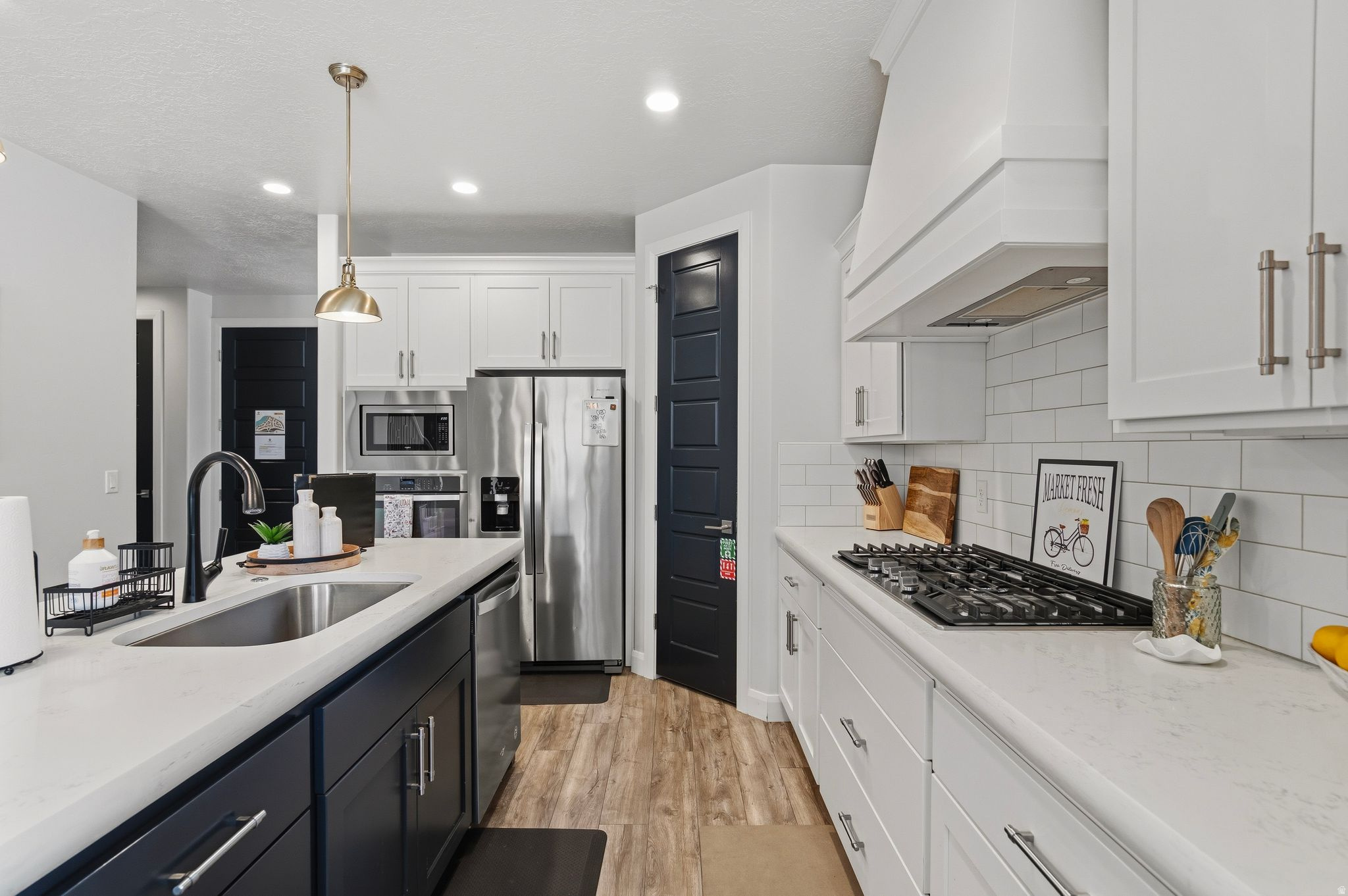 ESCAPES AT THE LEDGES PH 2 - Residential