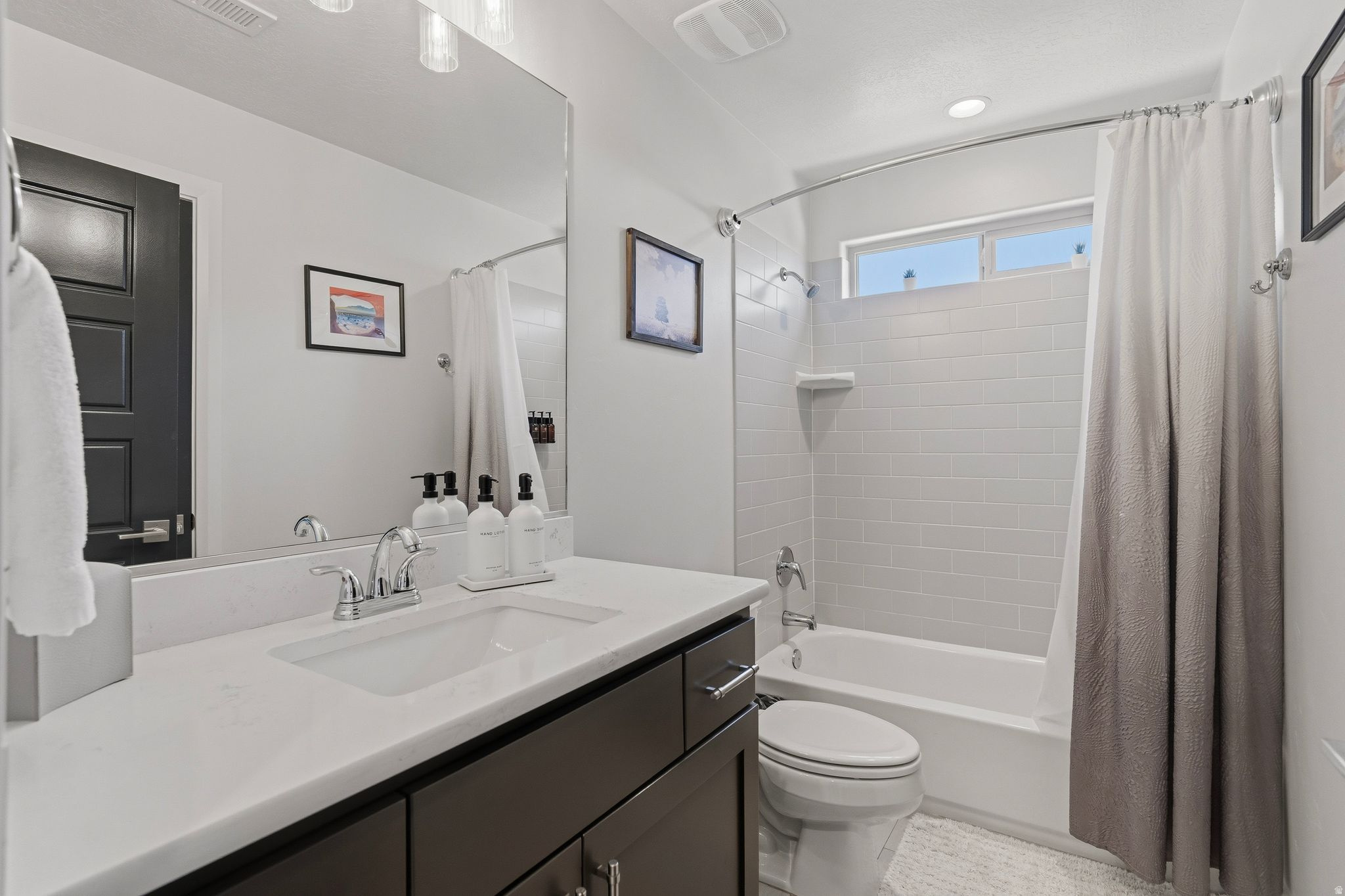 ESCAPES AT THE LEDGES PH 2 - Residential