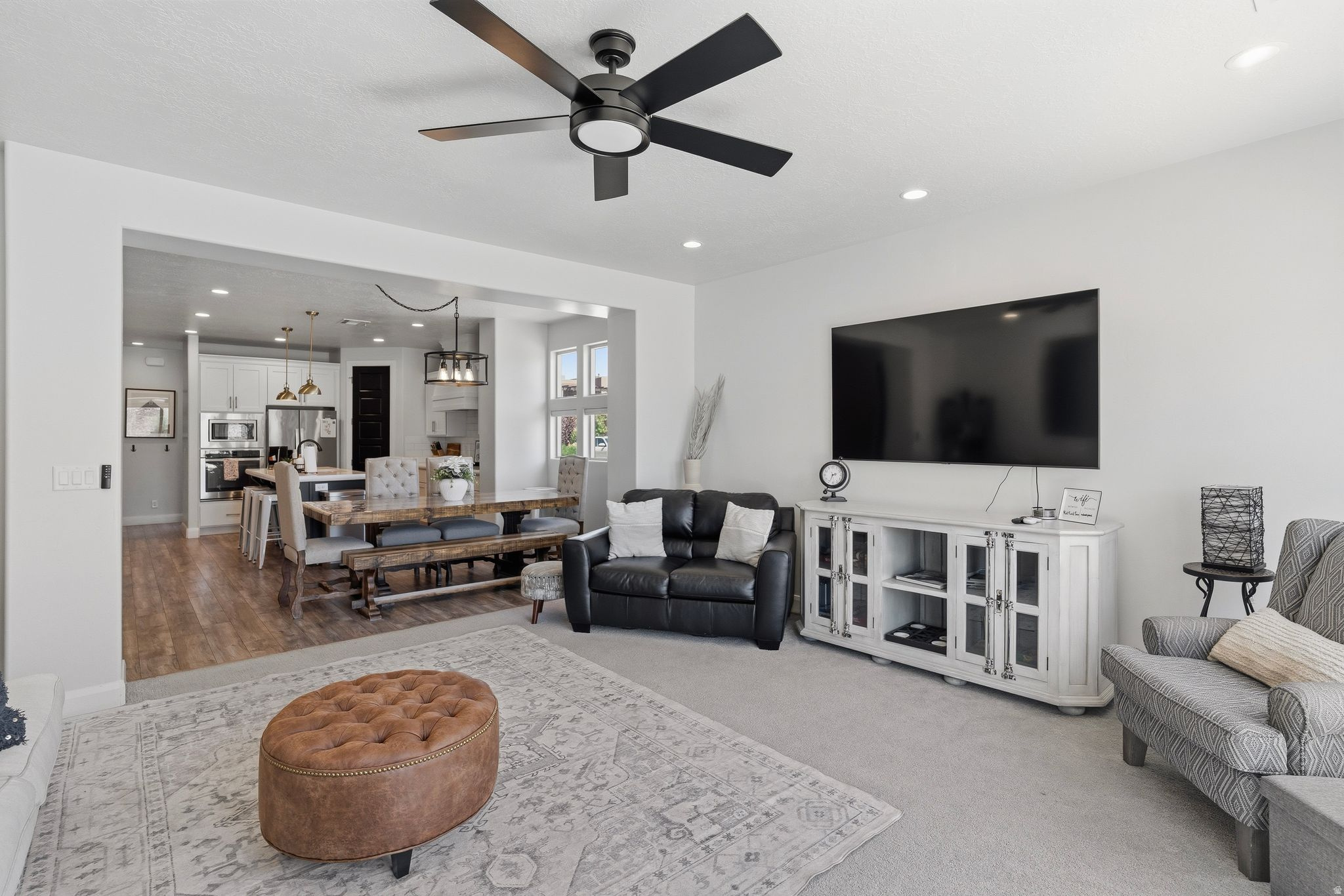 ESCAPES AT THE LEDGES PH 2 - Residential