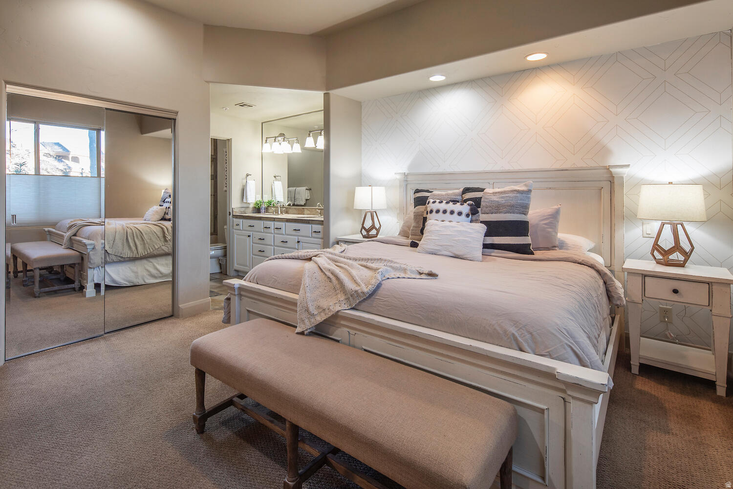 POINT VISTA CONDO - Residential