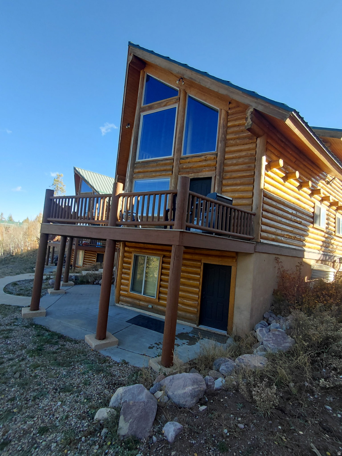 THE CABINS AT BEAR RIVER LODGE - Residential