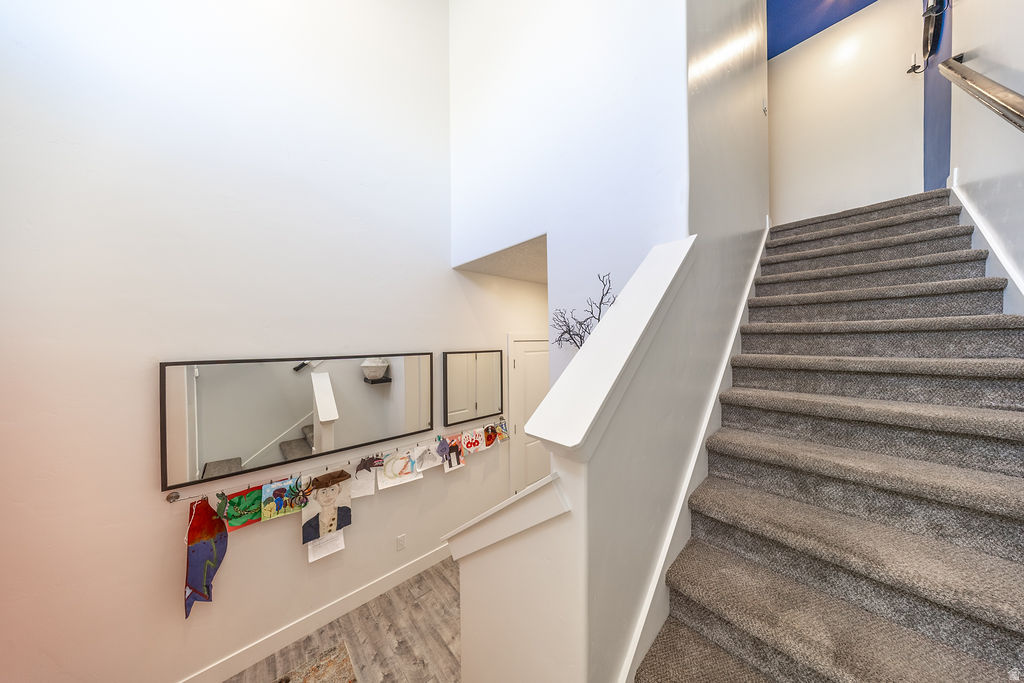 ELK MOUNTAIN - Residential