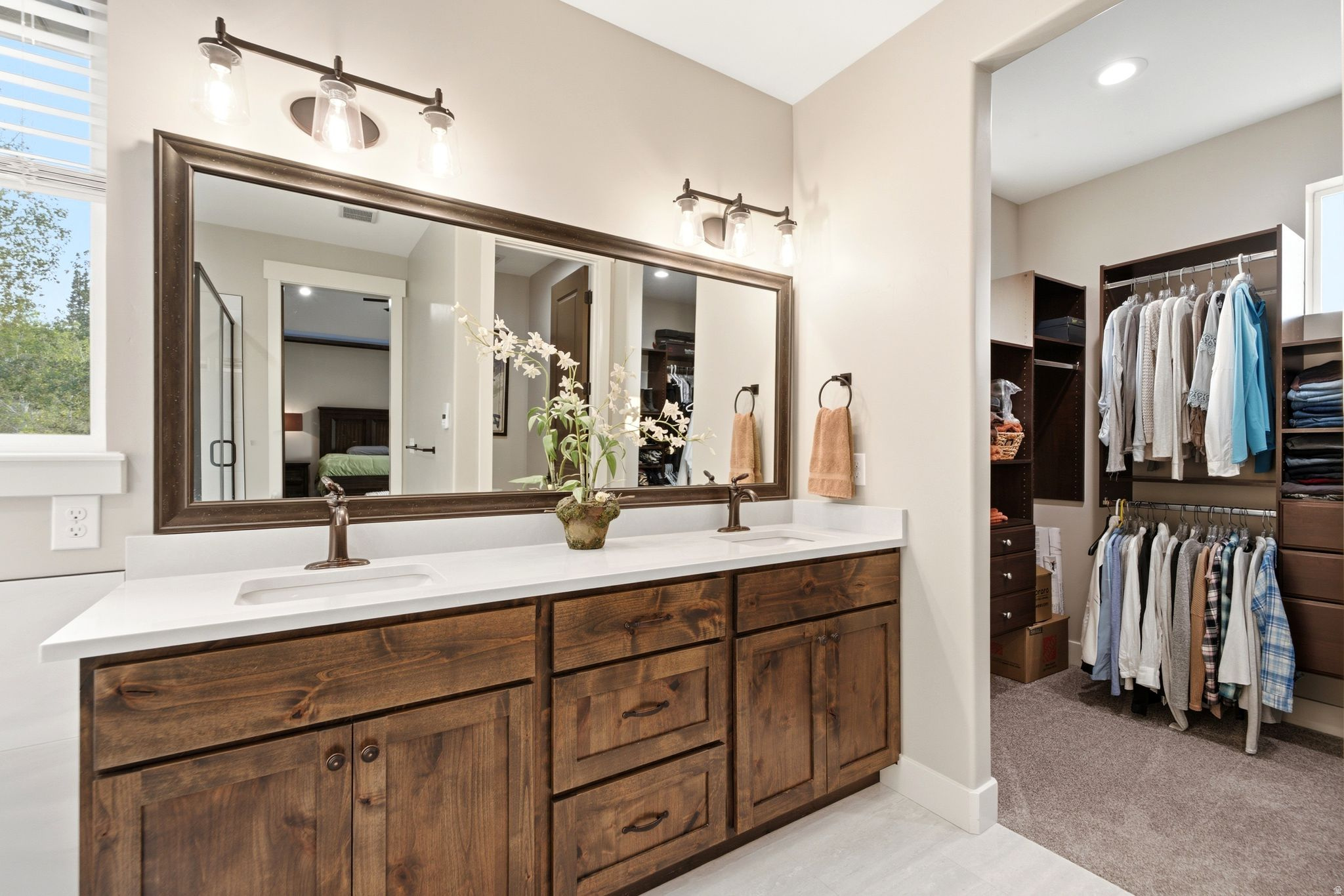 TIMBER LAKES - Residential