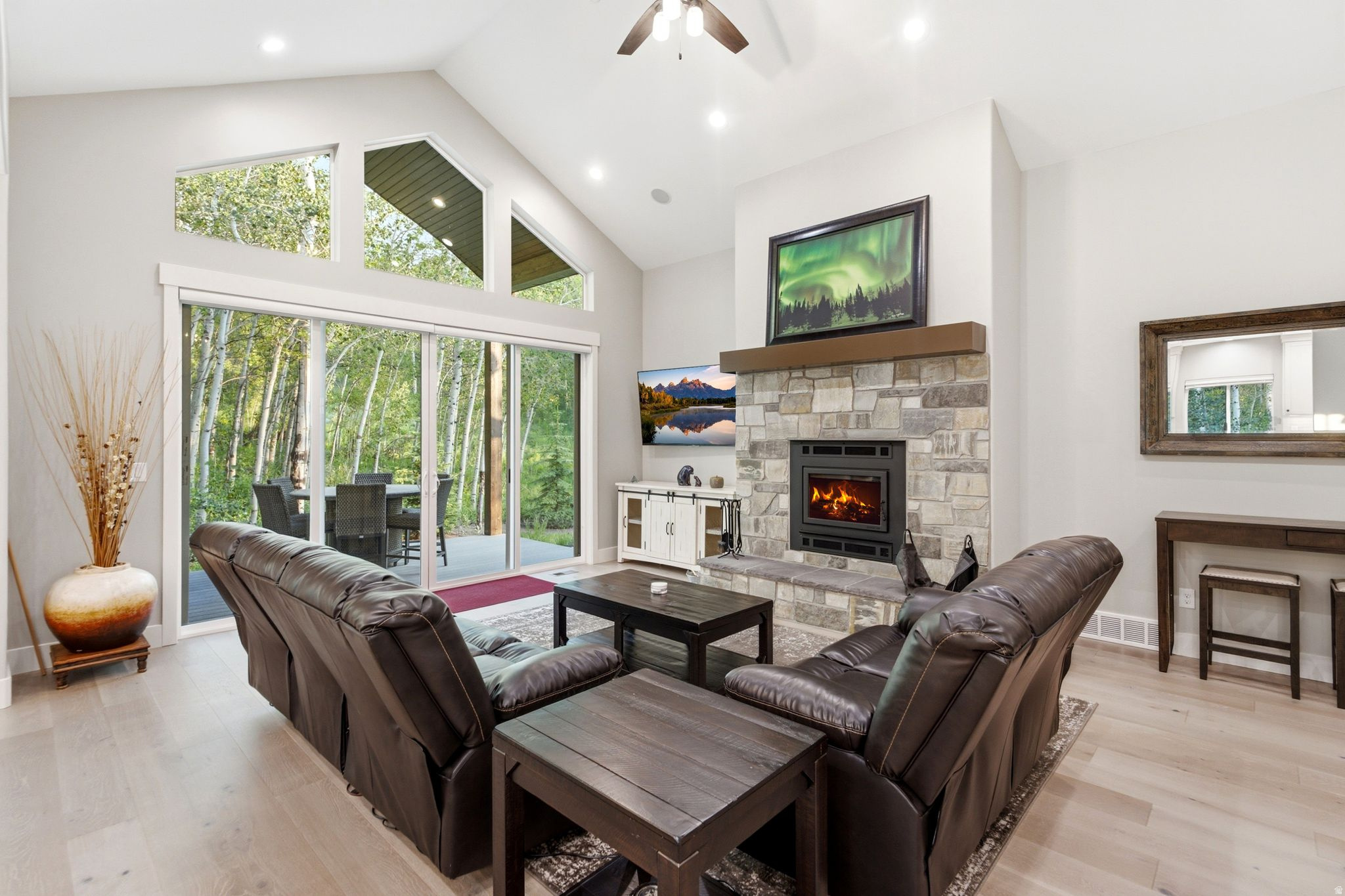 TIMBER LAKES - Residential