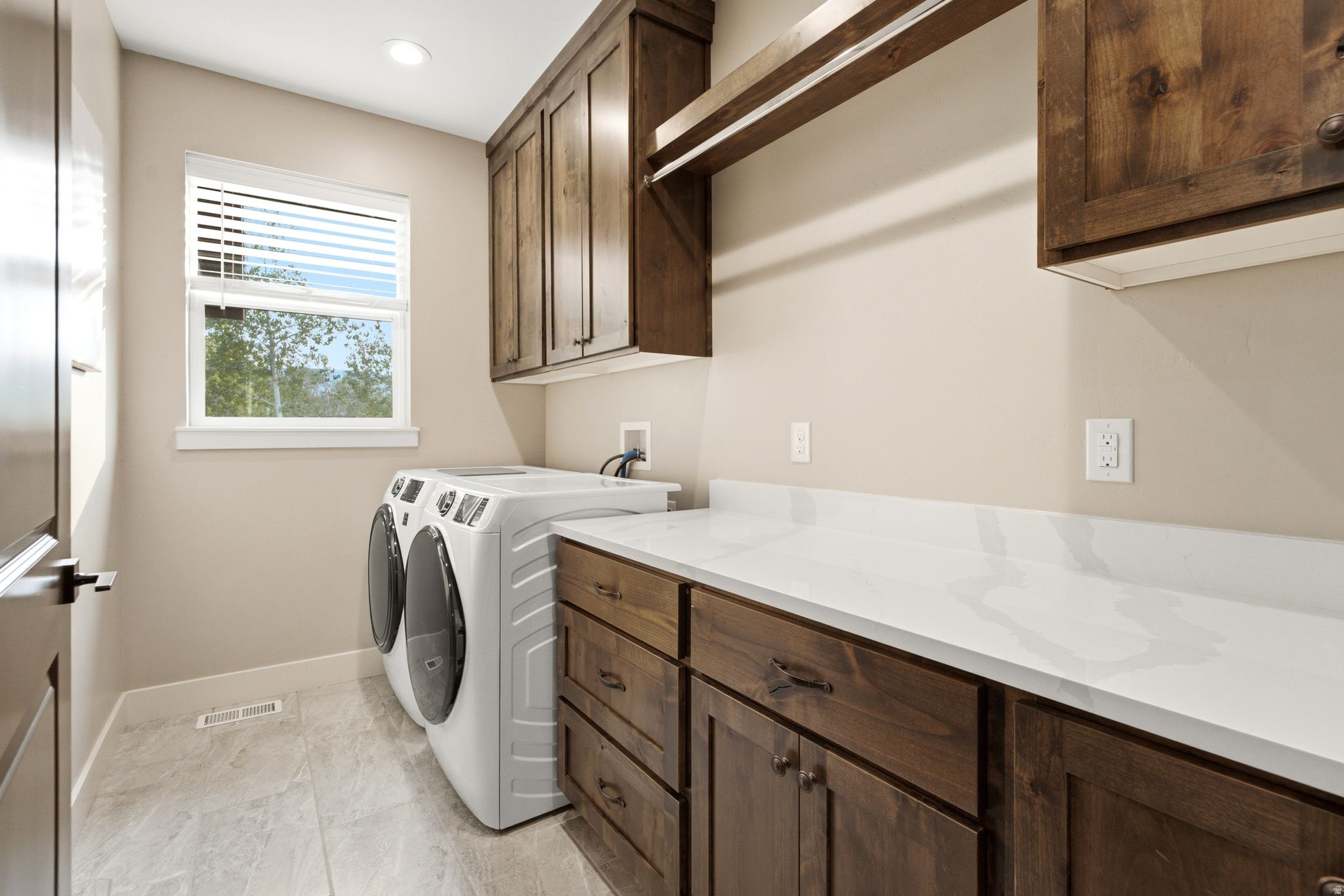 TIMBER LAKES - Residential