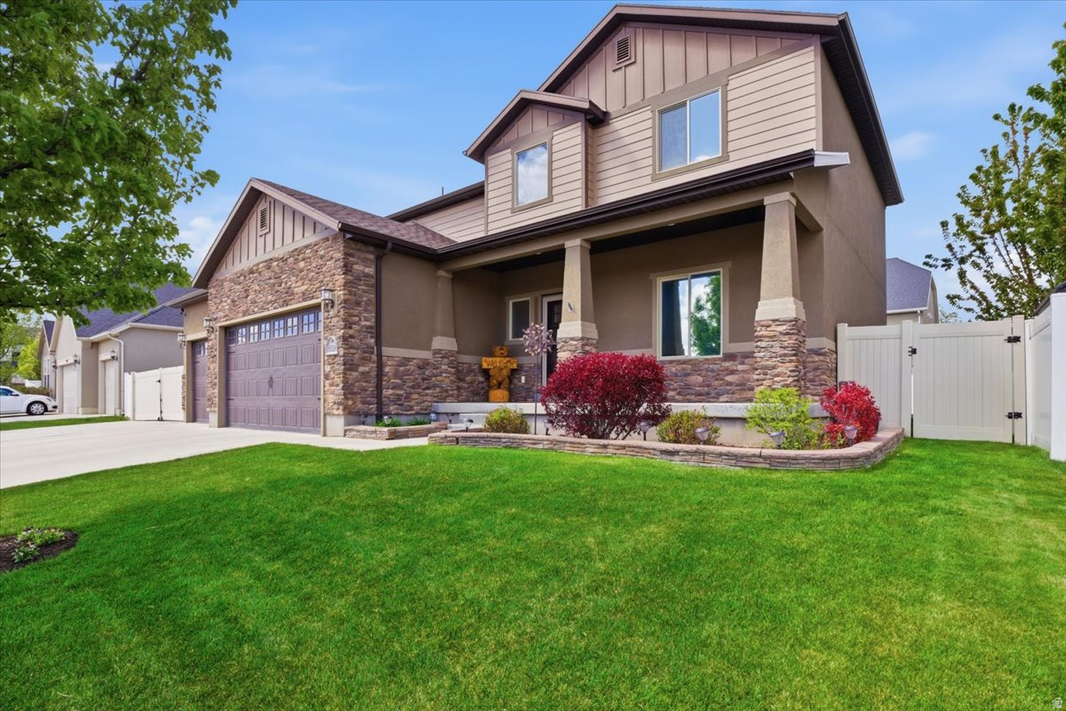 ECHO RIDGE - Residential