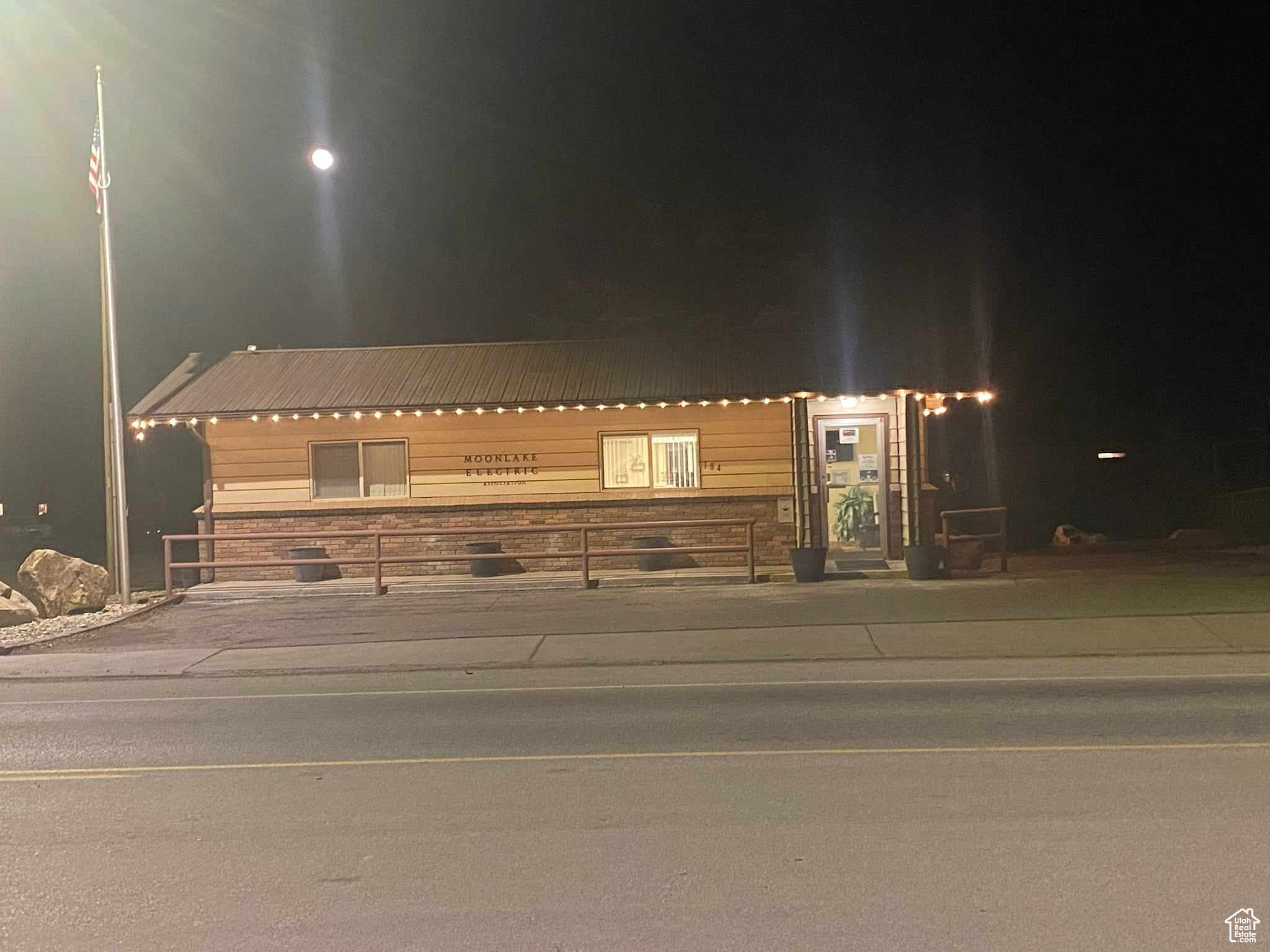 184 NORTH CENTER STREET - Commercial Sale