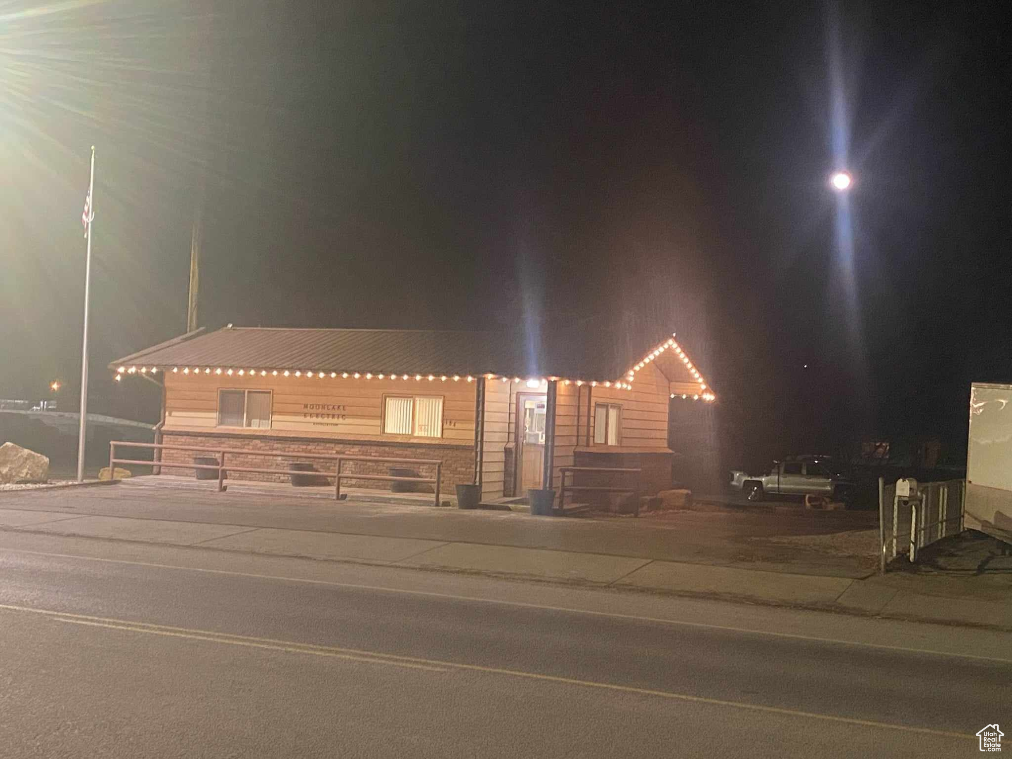 184 NORTH CENTER STREET - Commercial Sale
