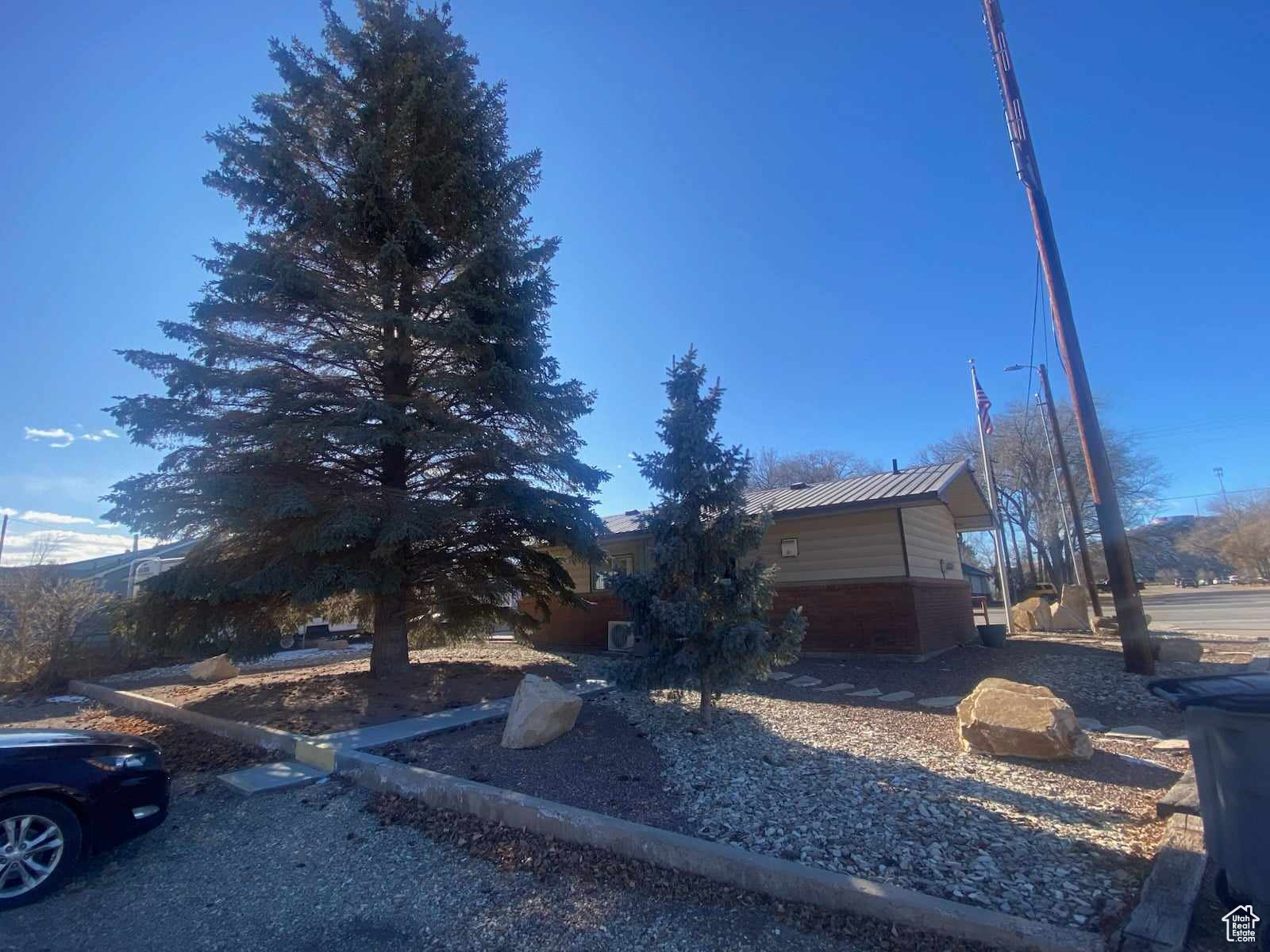 184 NORTH CENTER STREET - Commercial Sale