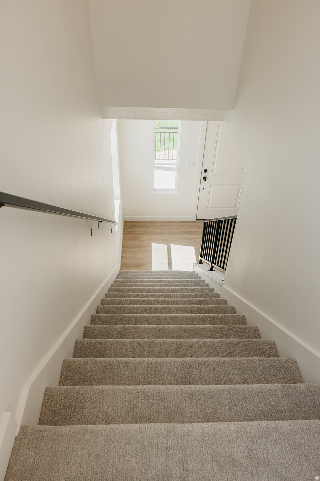 RIVERSIDE ESTATES - Residential