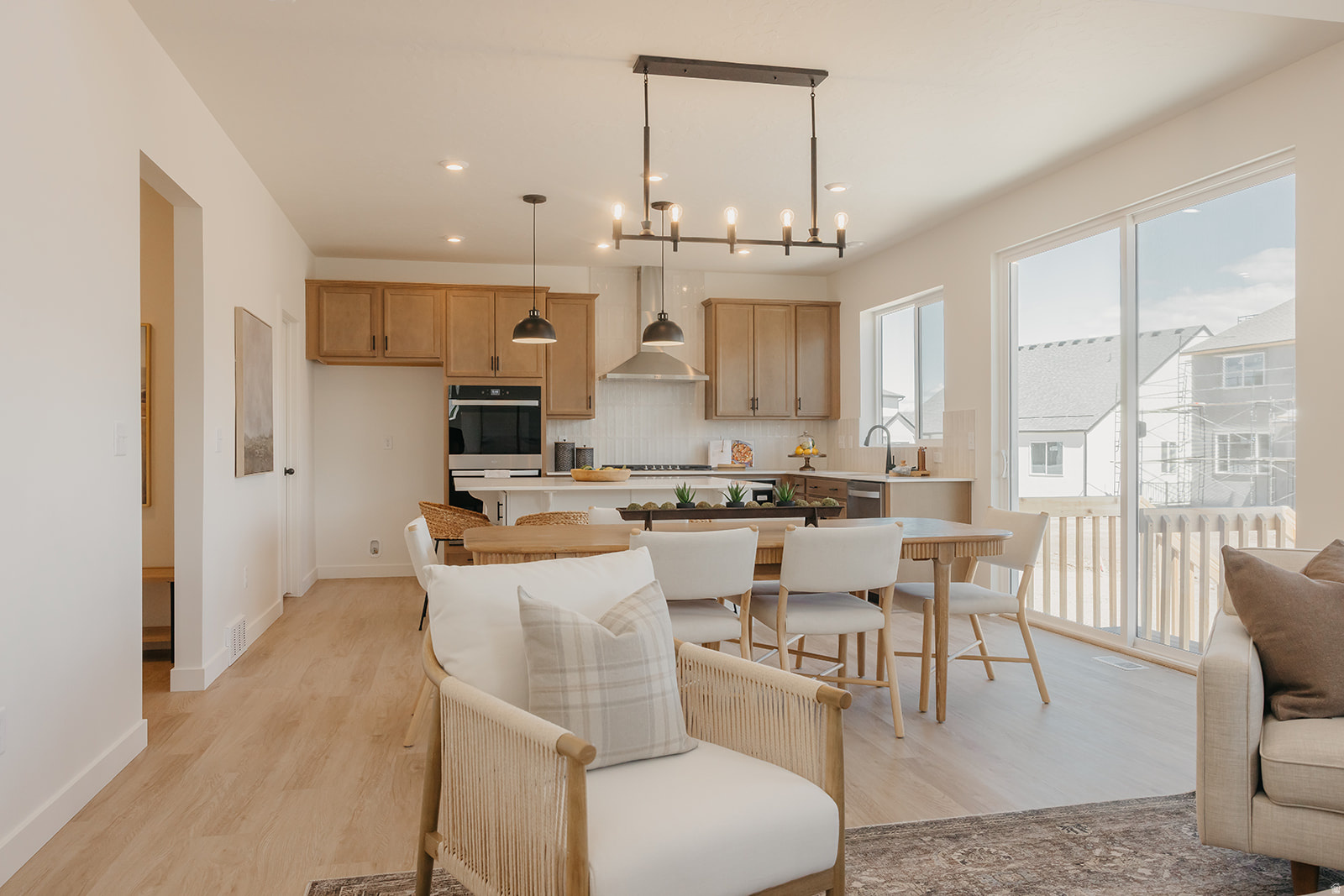 RIVERSIDE ESTATES - Residential