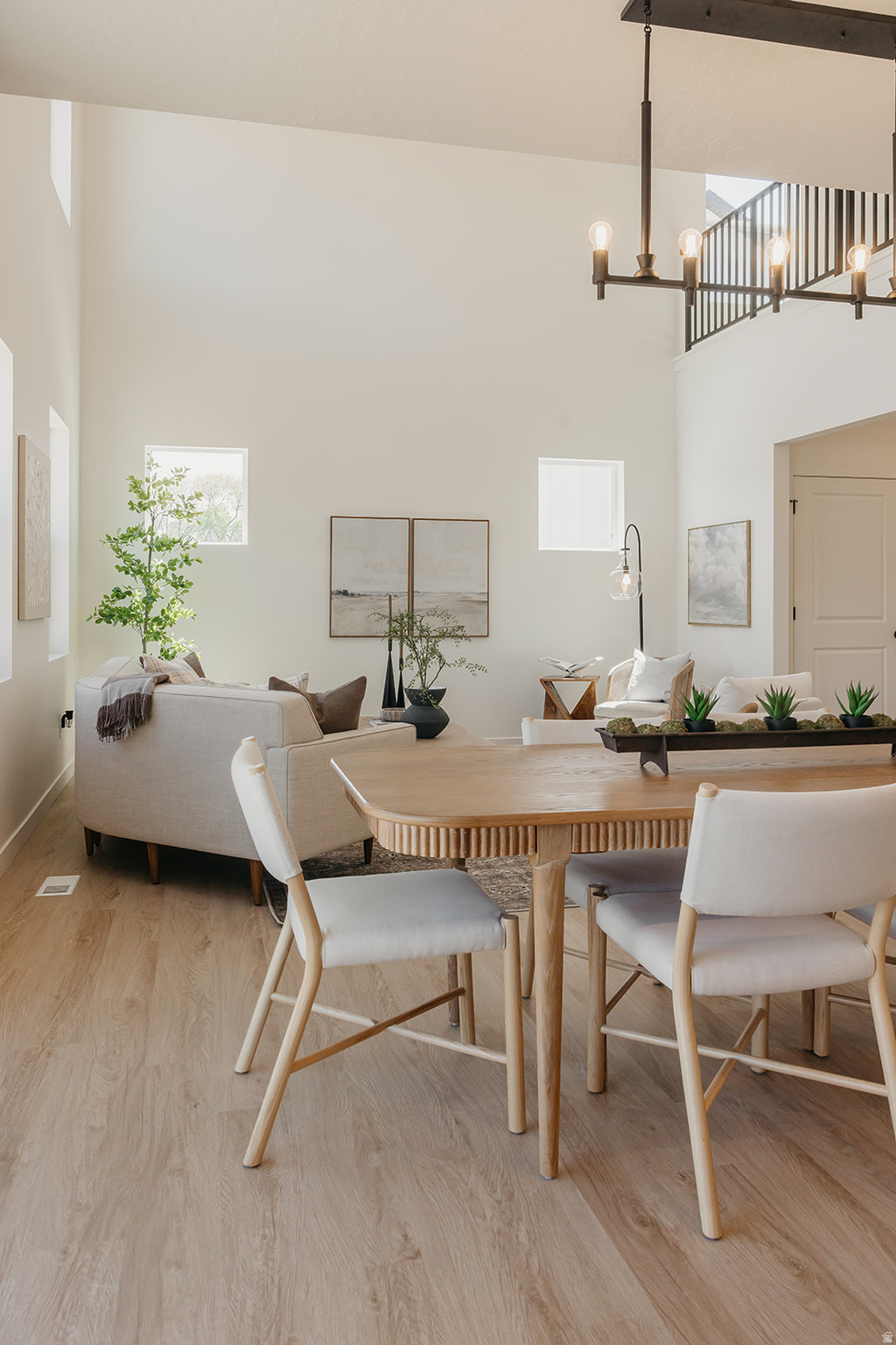 RIVERSIDE ESTATES - Residential