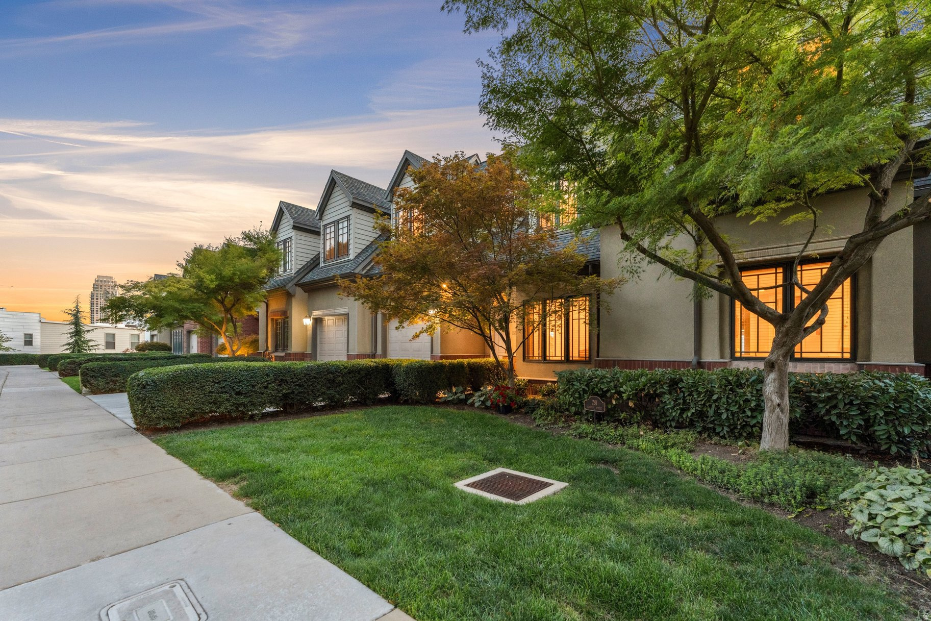 ALMOND STREET - Residential