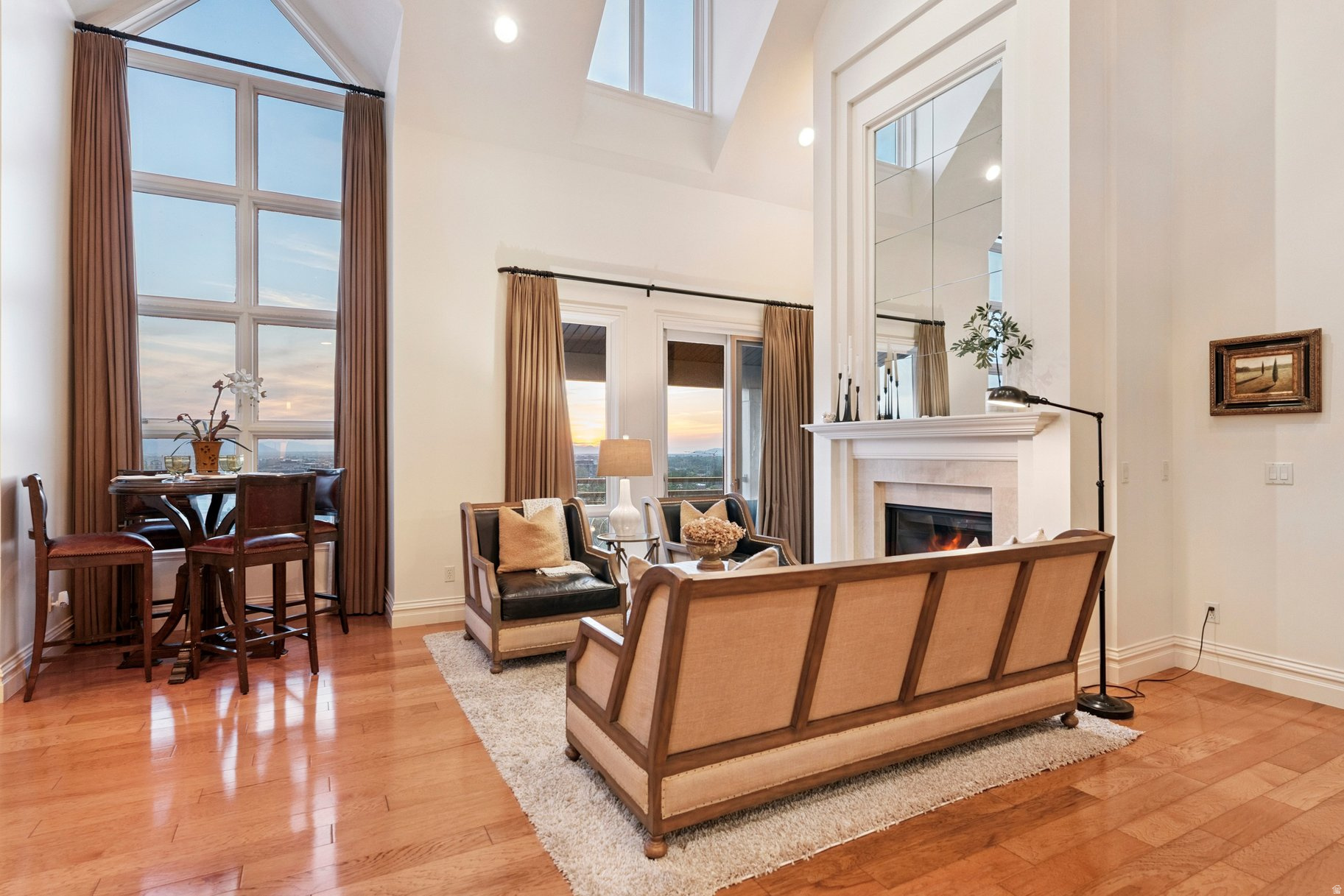 ALMOND STREET - Residential