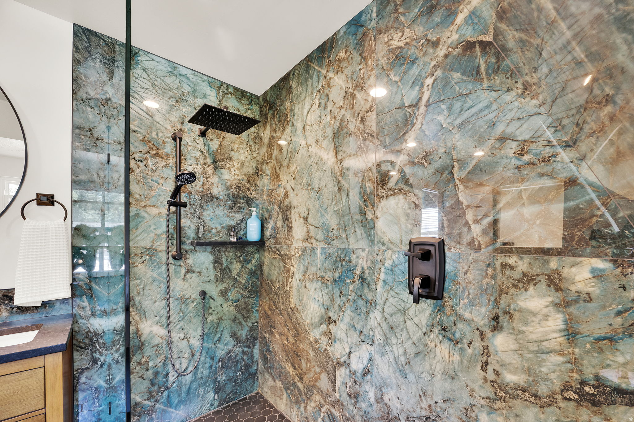 SANDRIDGE #1 - Residential