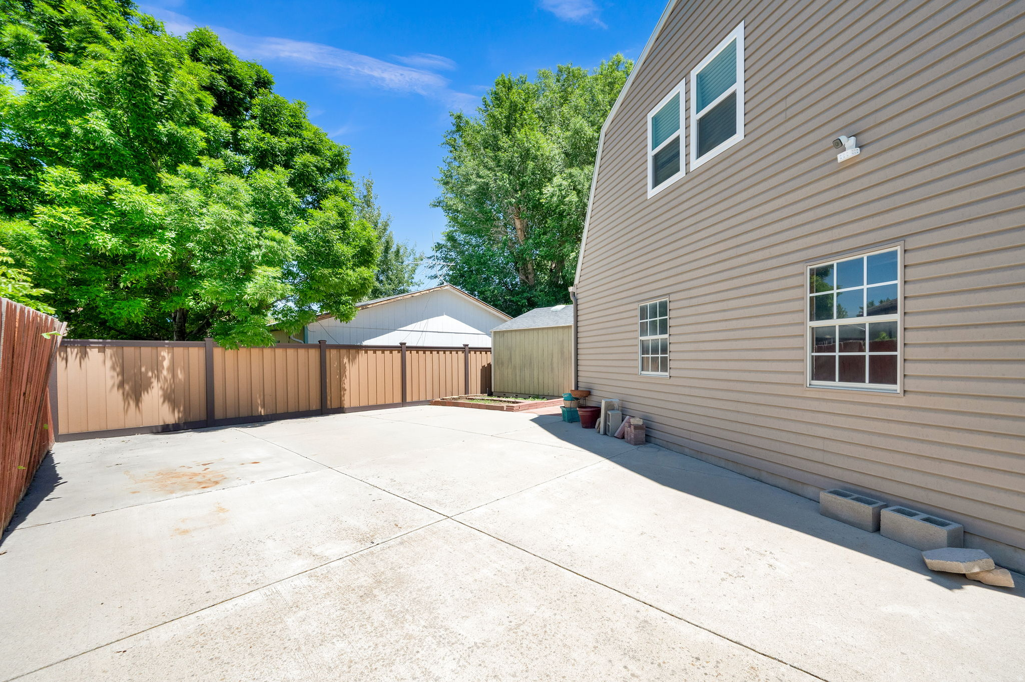 SANDRIDGE #1 - Residential
