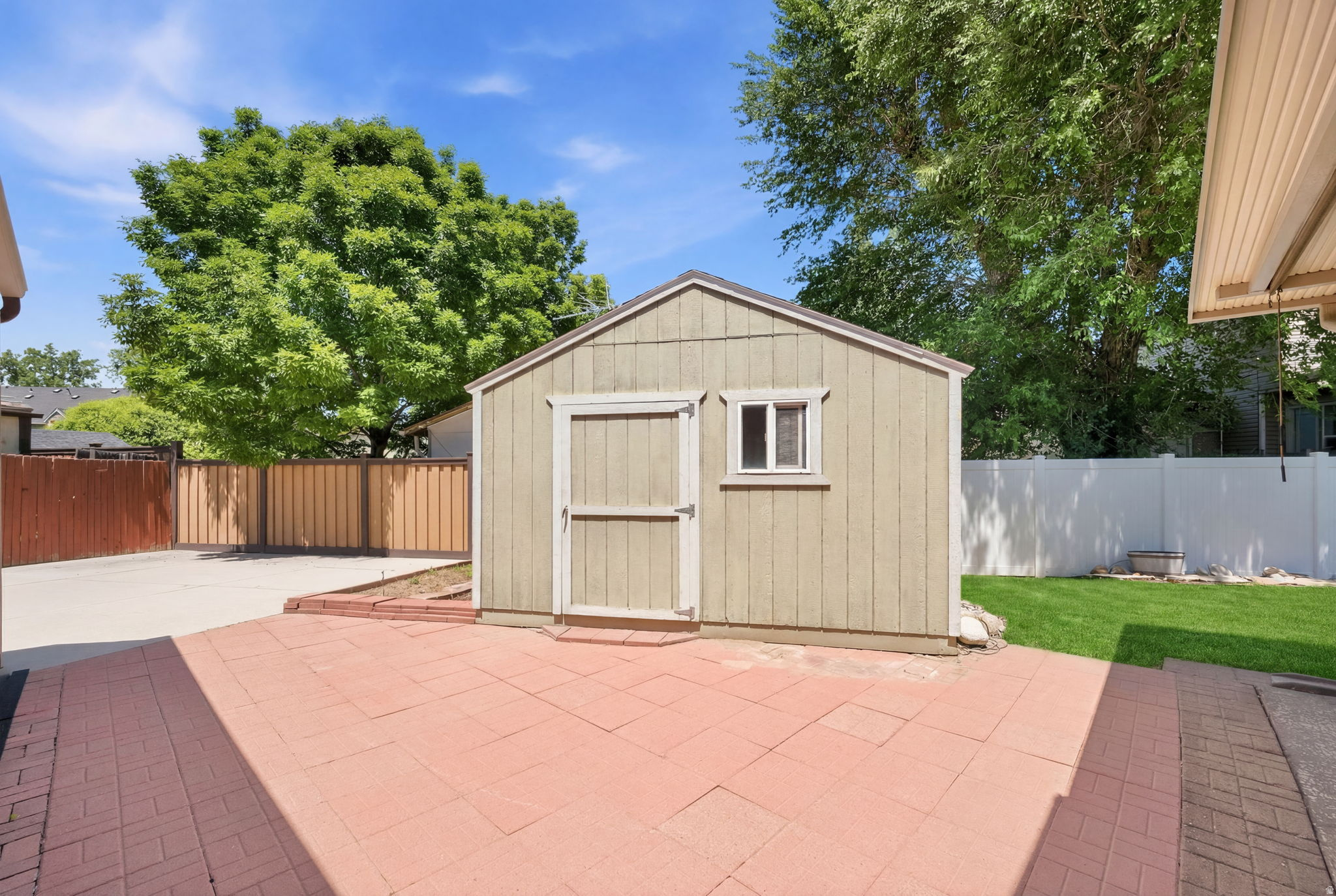 SANDRIDGE #1 - Residential
