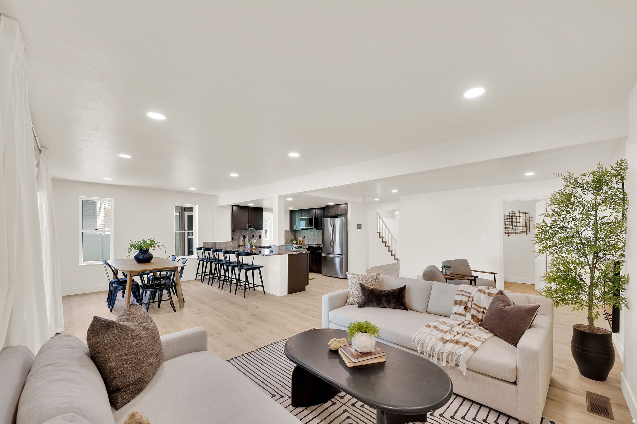 SANDRIDGE #1 - Residential