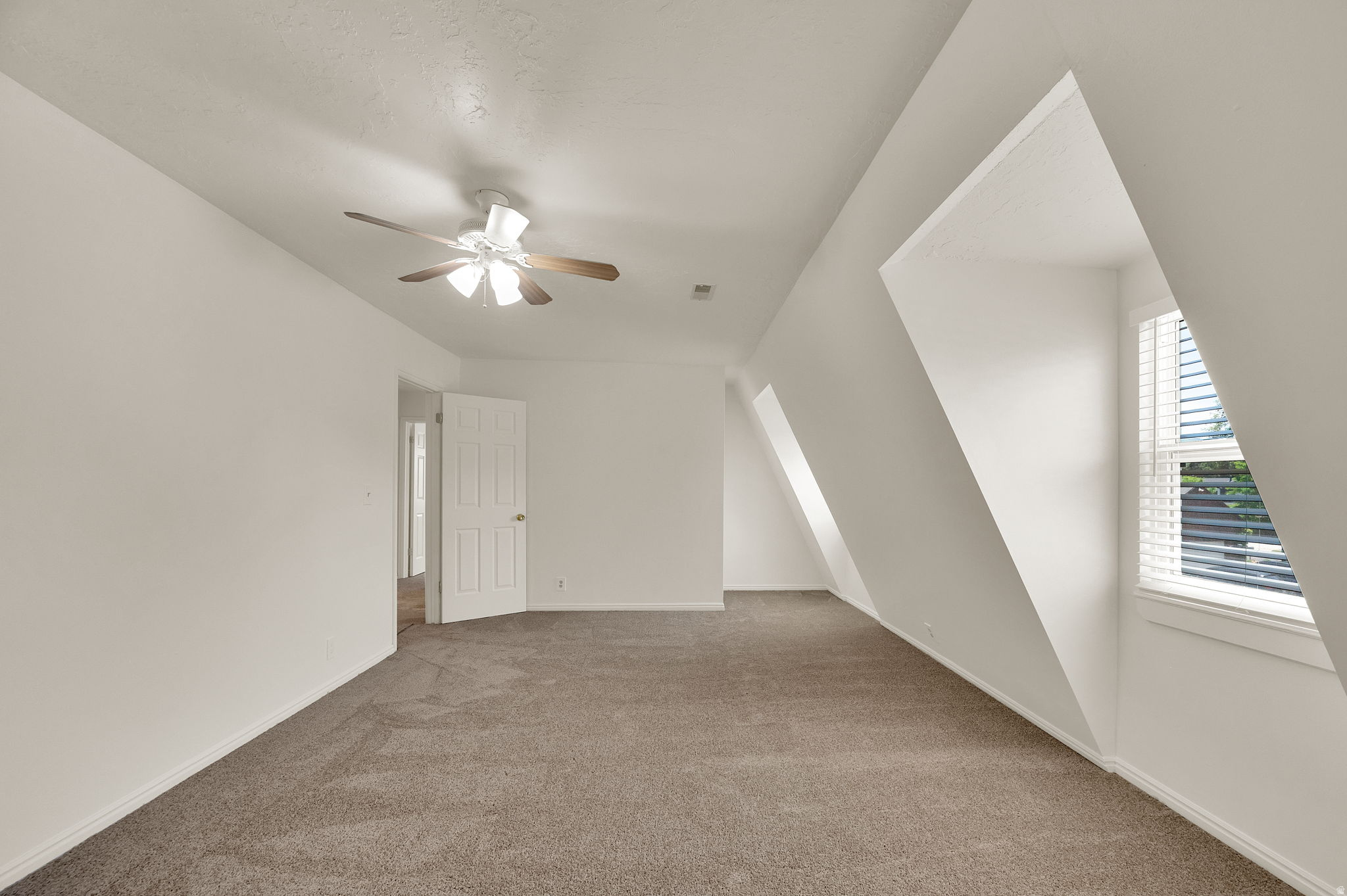 SANDRIDGE #1 - Residential