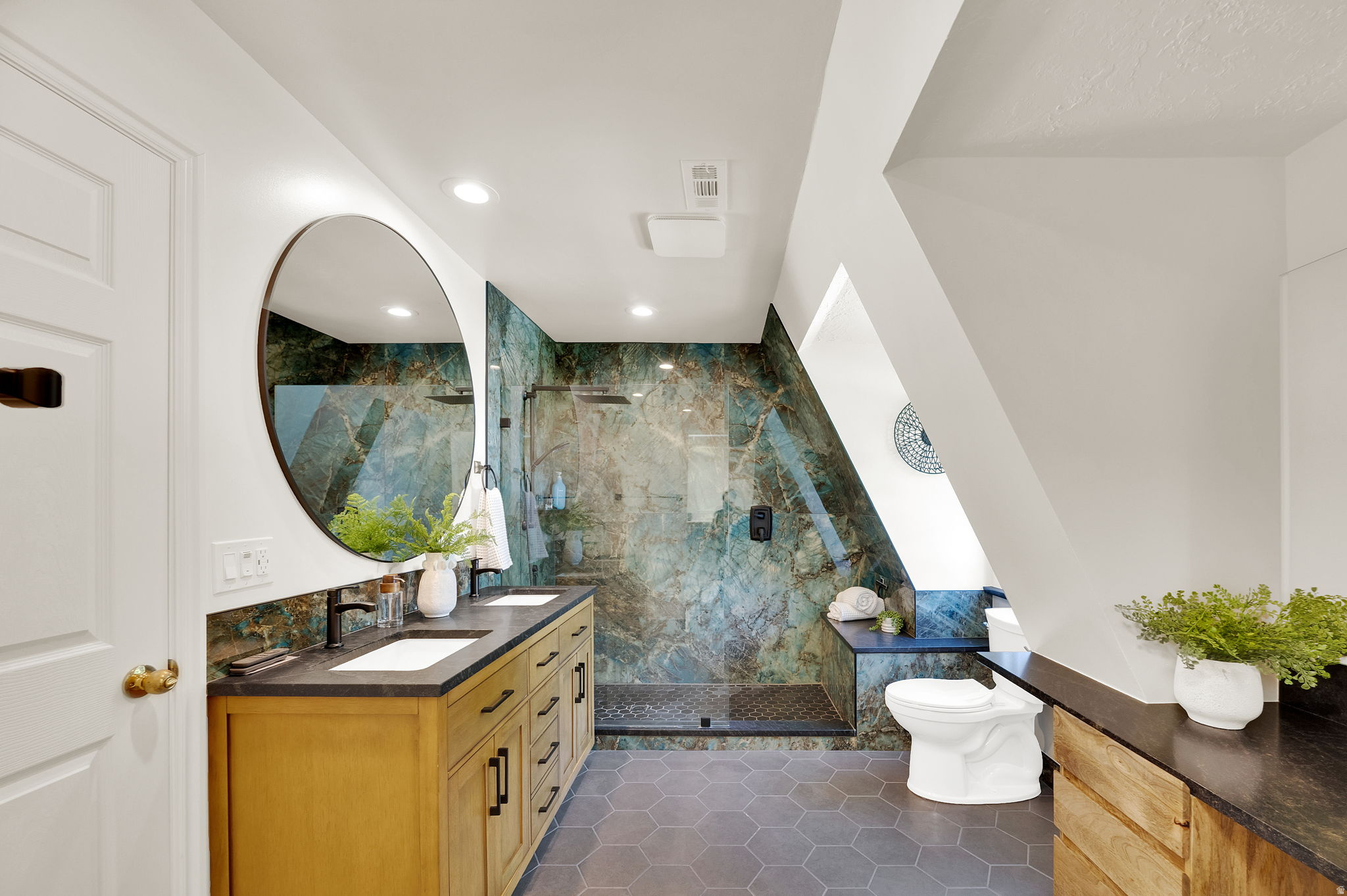 SANDRIDGE #1 - Residential