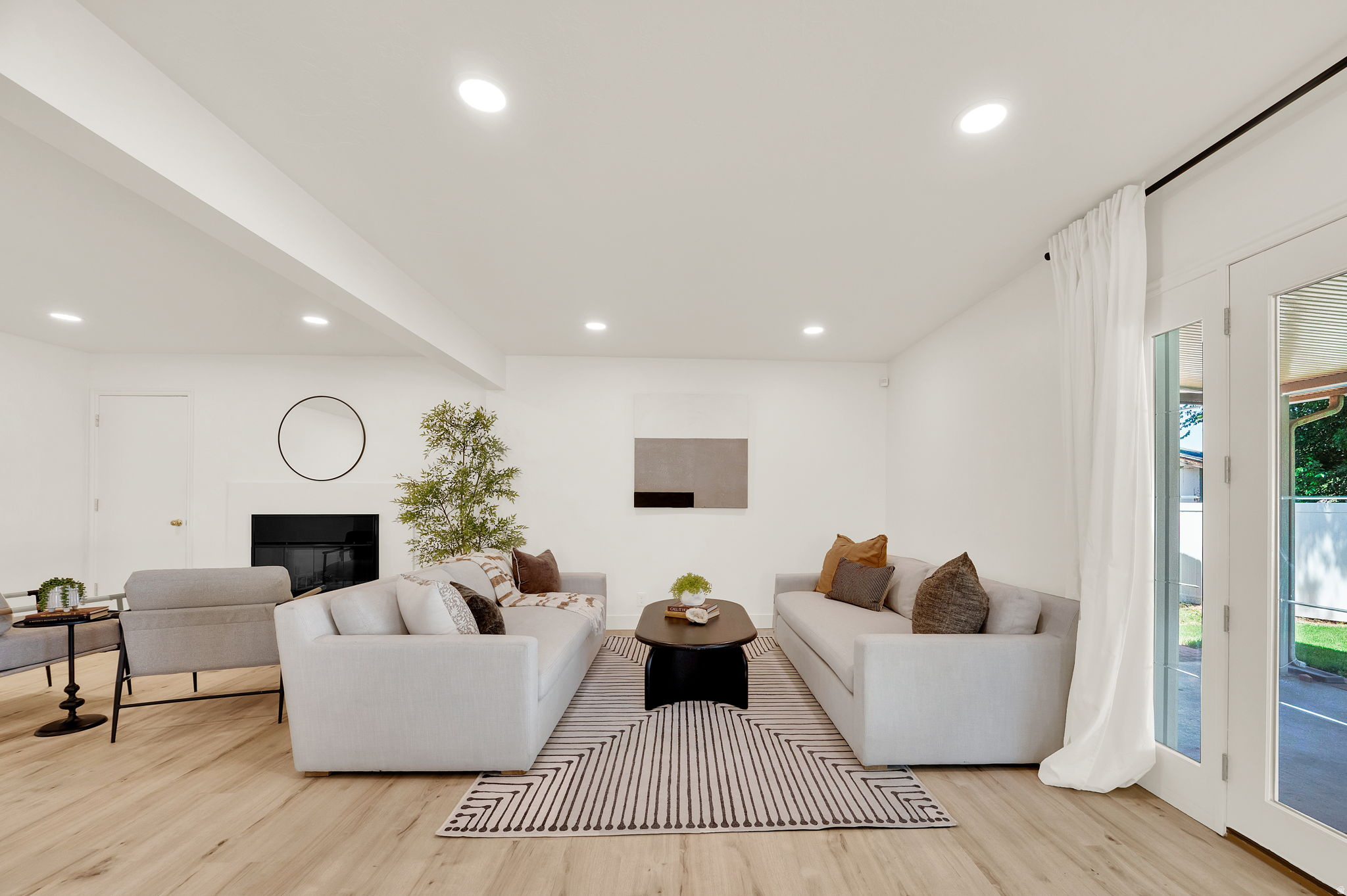 SANDRIDGE #1 - Residential