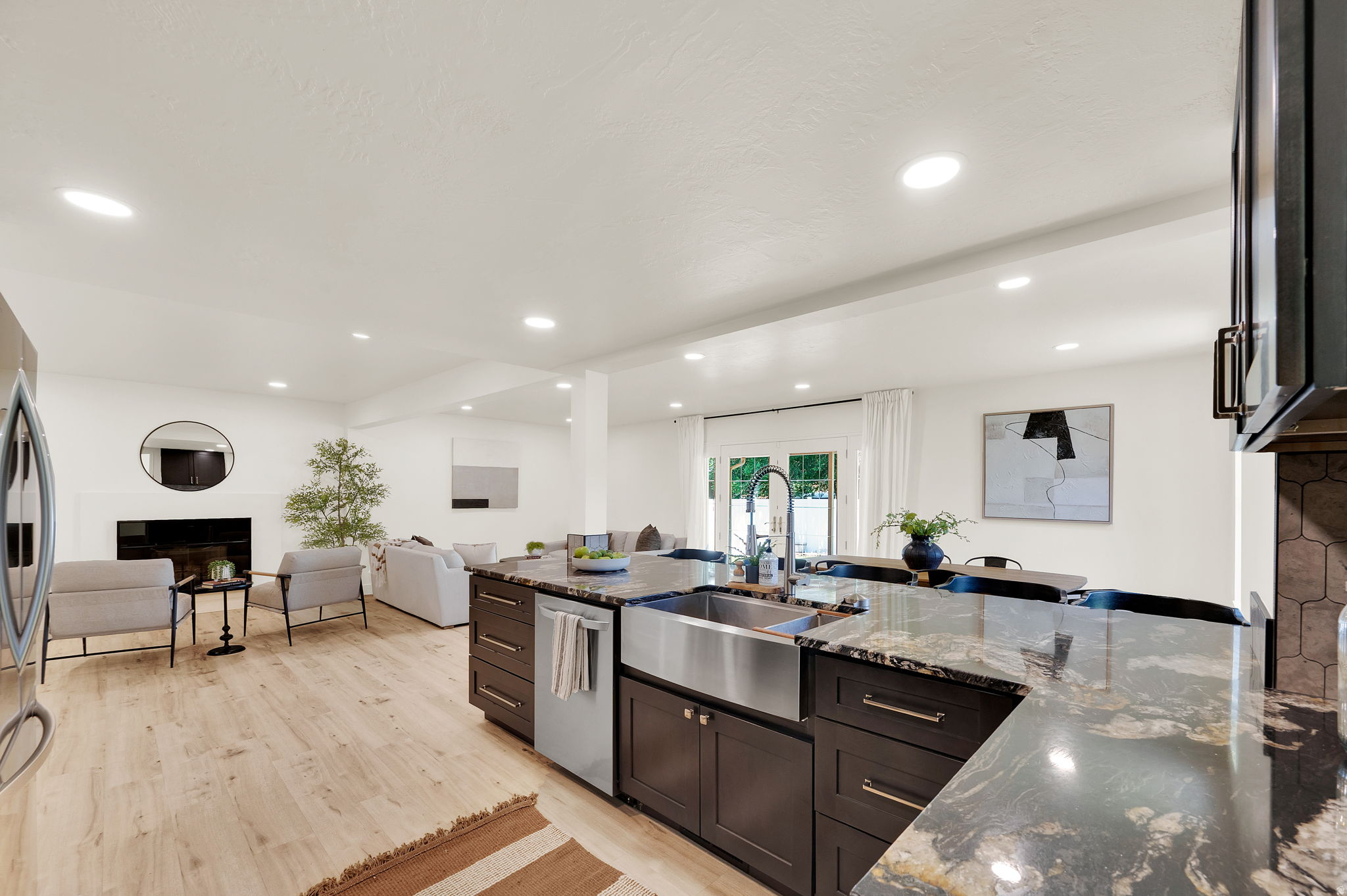SANDRIDGE #1 - Residential