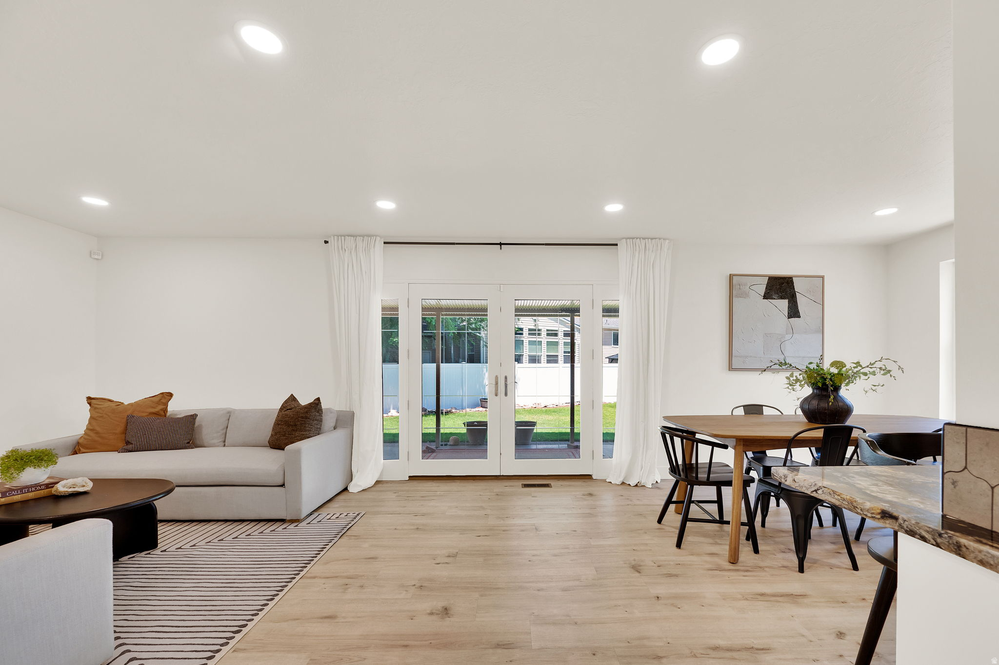 SANDRIDGE #1 - Residential