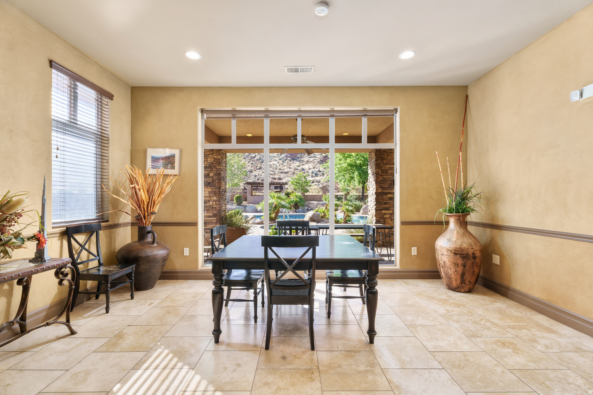 CORAL SPRINGS CONDOMINIUMS - Residential