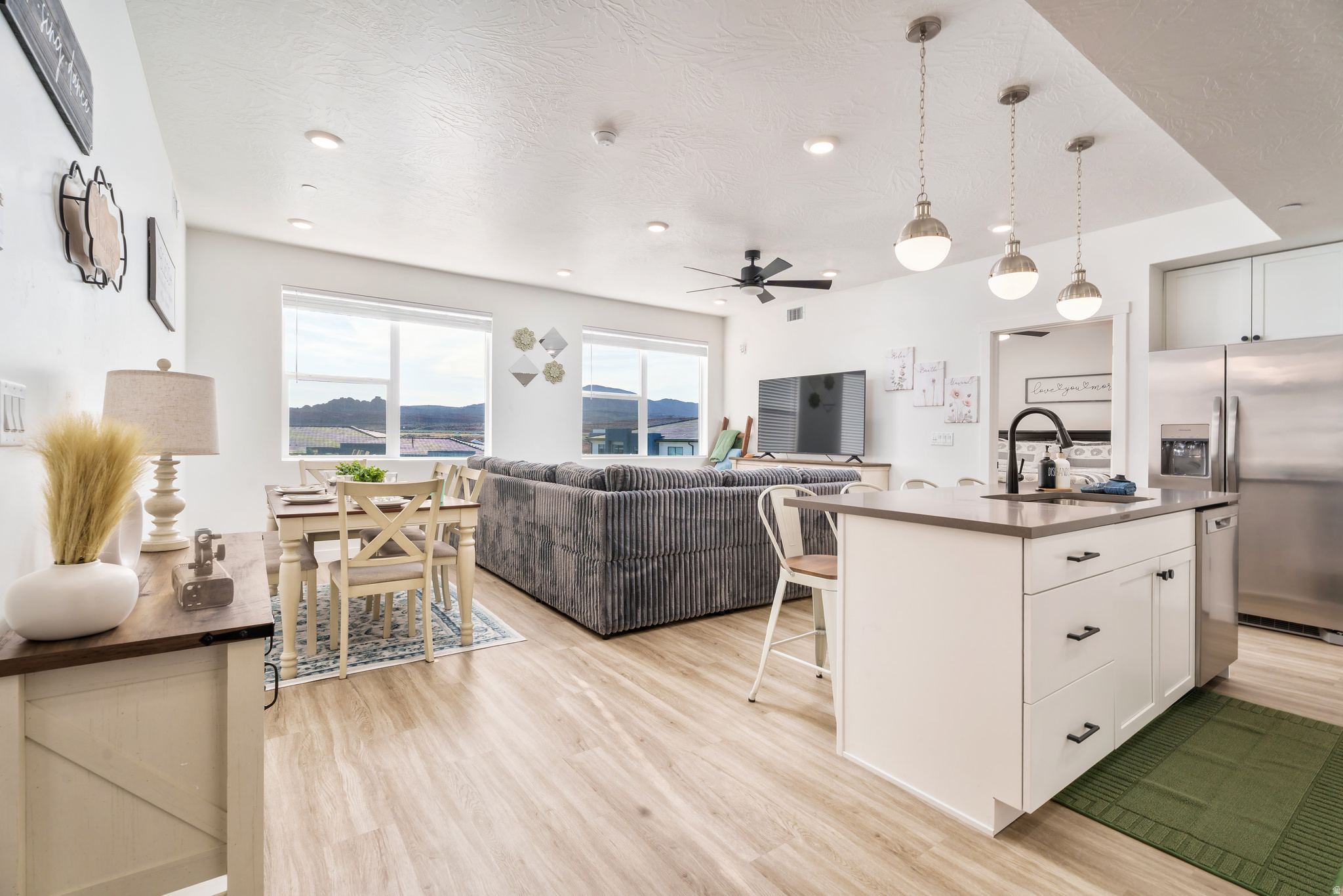 CORAL SPRINGS CONDOMINIUMS - Residential