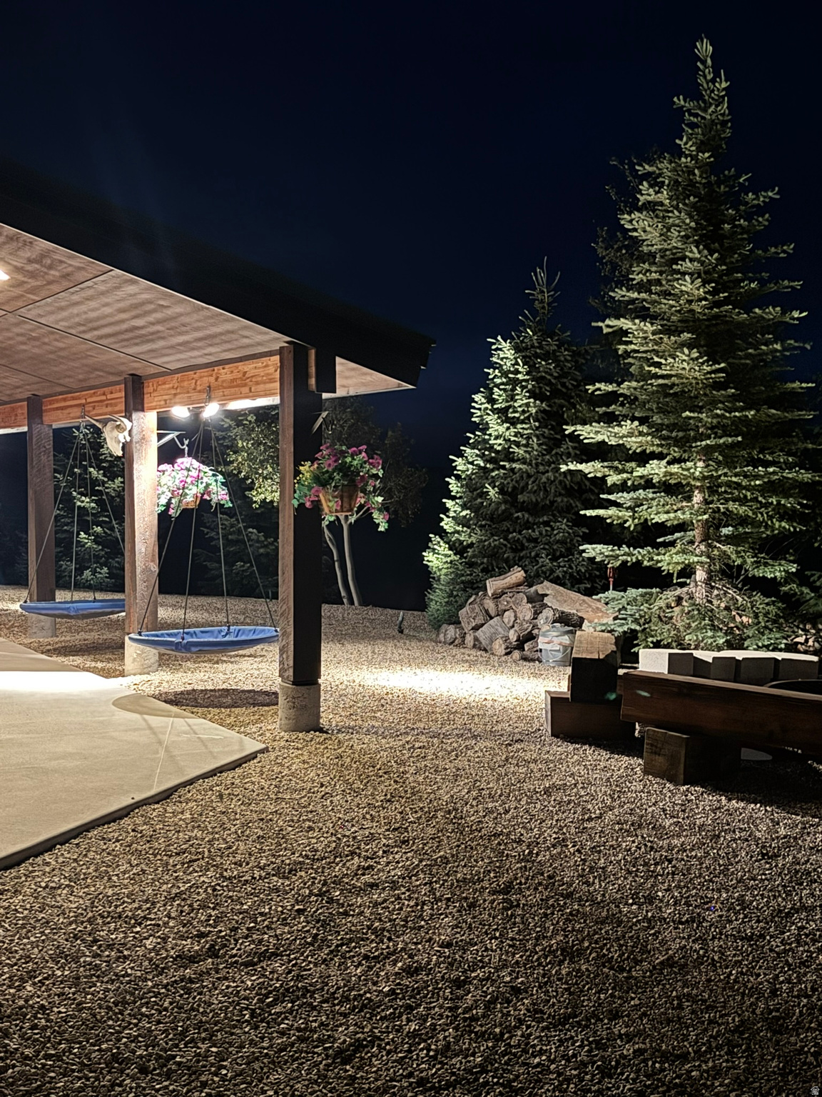 STRAWBERRY LAKEVIEW - Residential