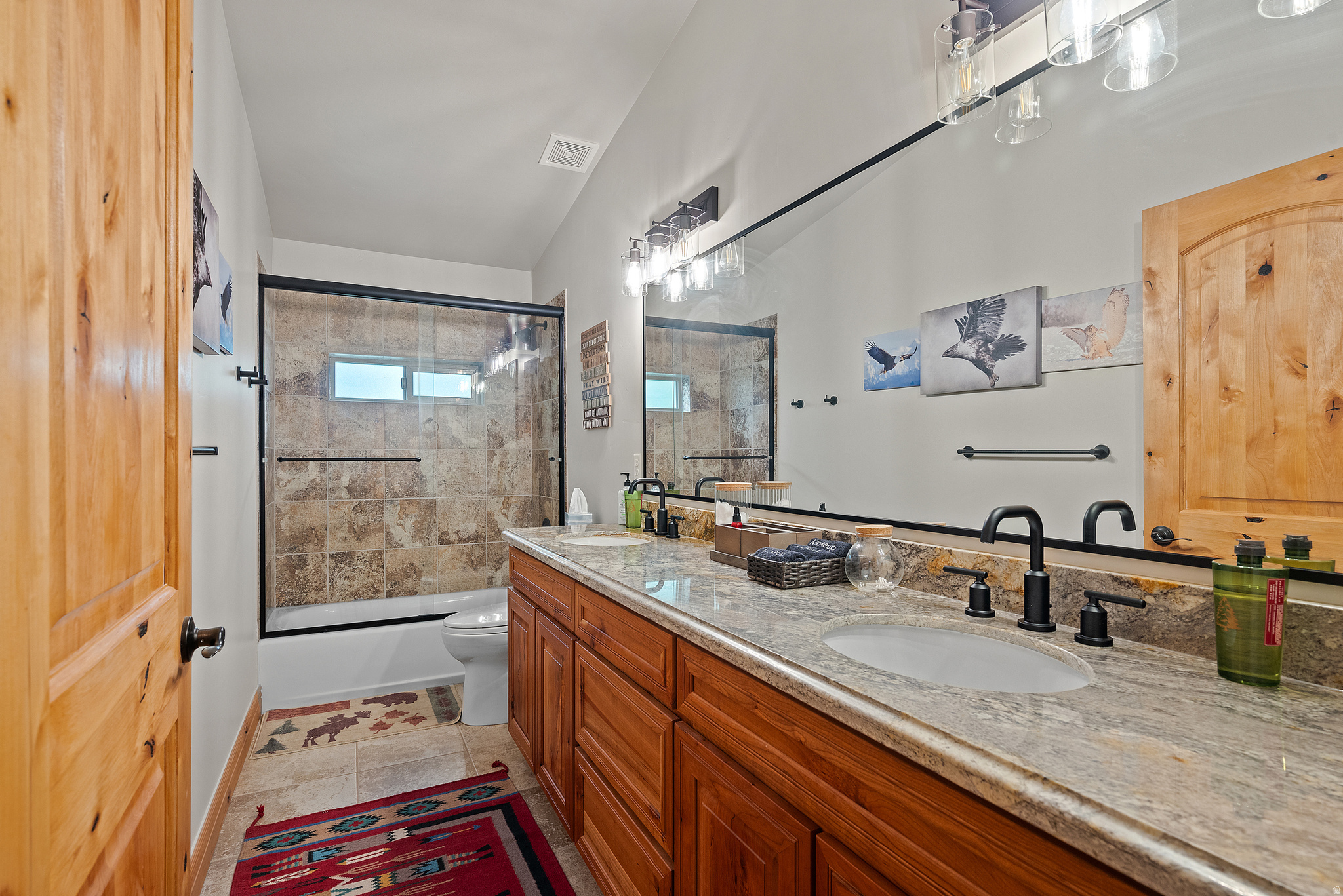 STRAWBERRY LAKEVIEW - Residential