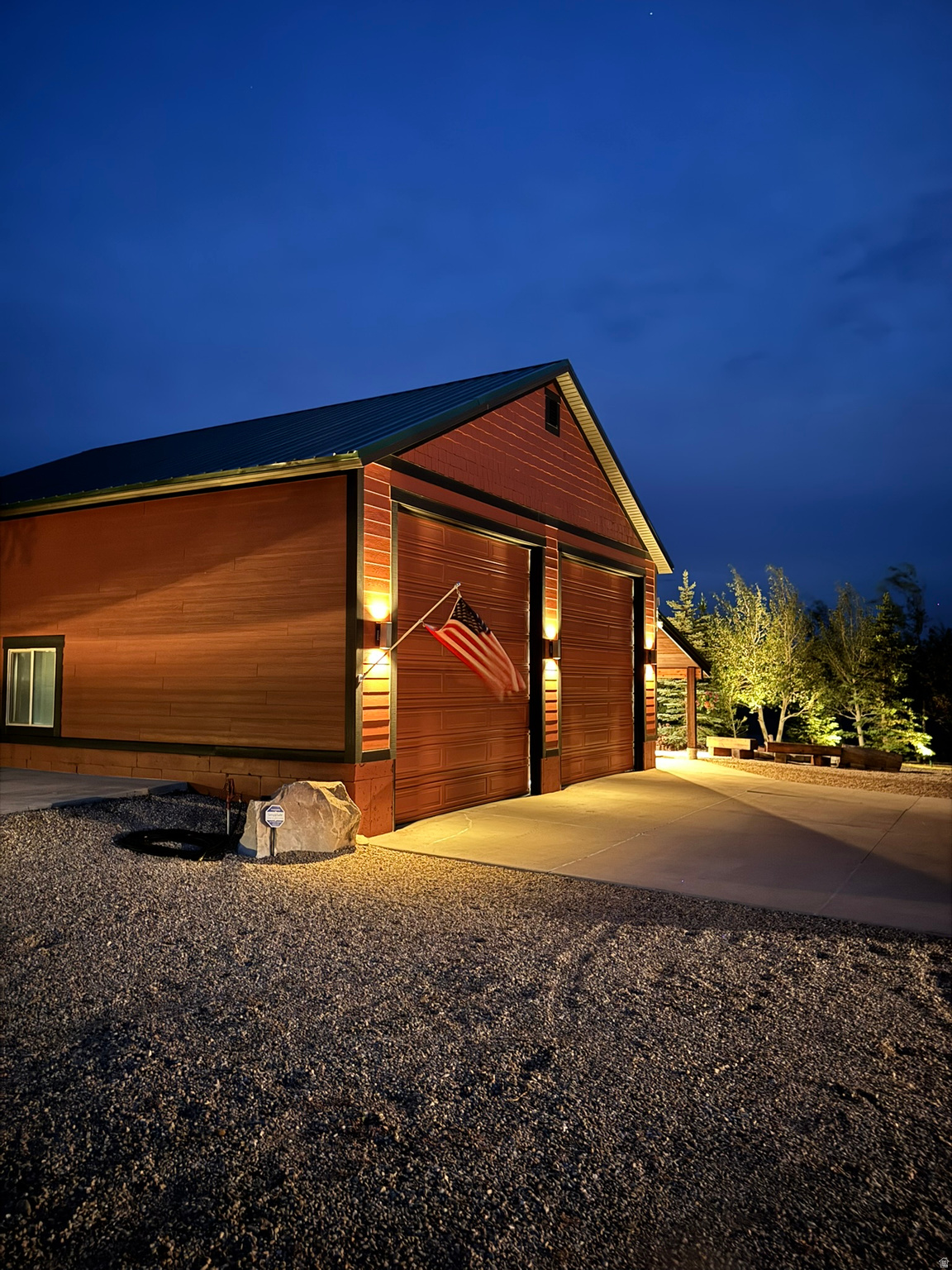 STRAWBERRY LAKEVIEW - Residential