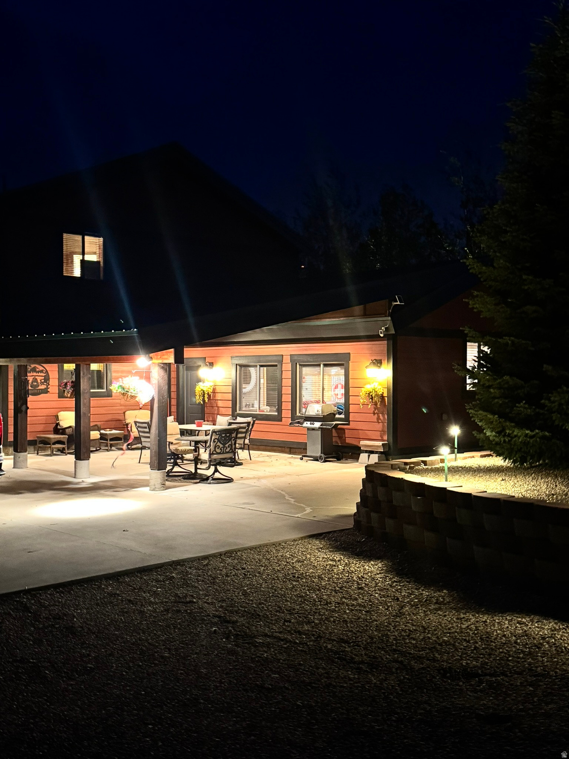 STRAWBERRY LAKEVIEW - Residential