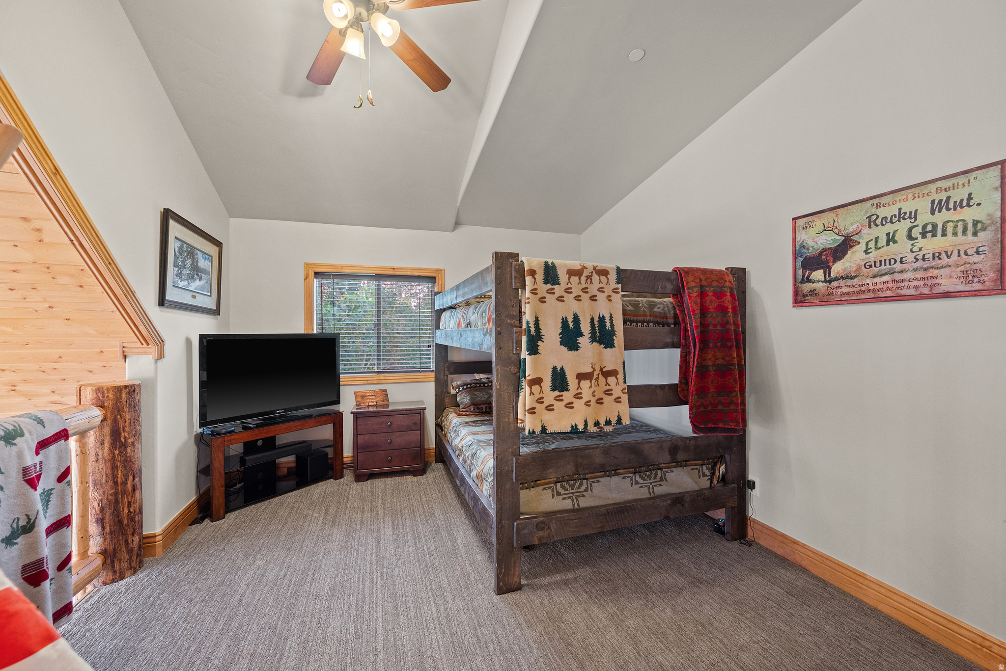 STRAWBERRY LAKEVIEW - Residential