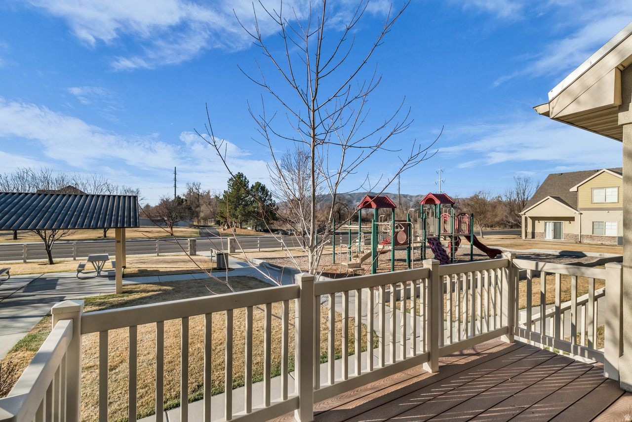 SPRING CREEK RANCH - Residential
