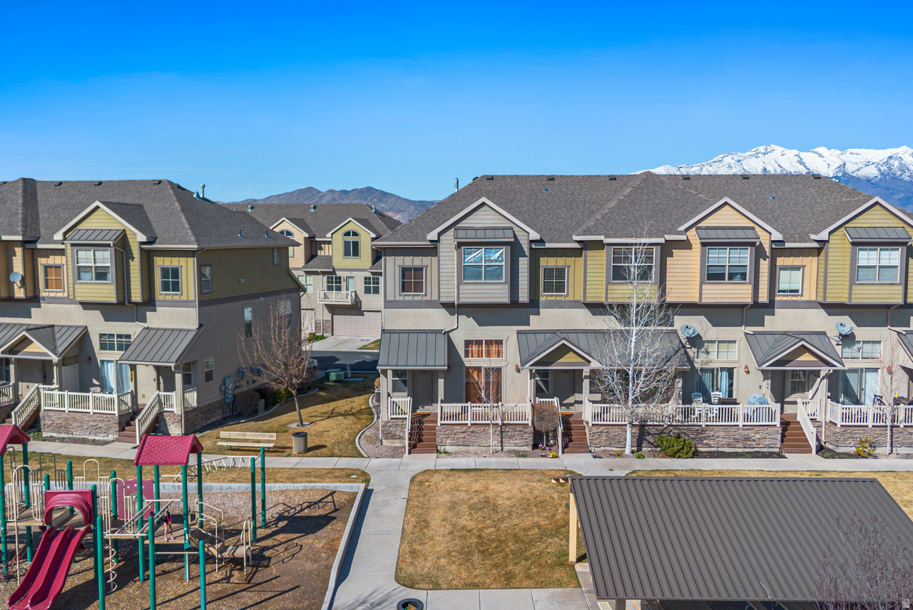 SPRING CREEK RANCH - Residential