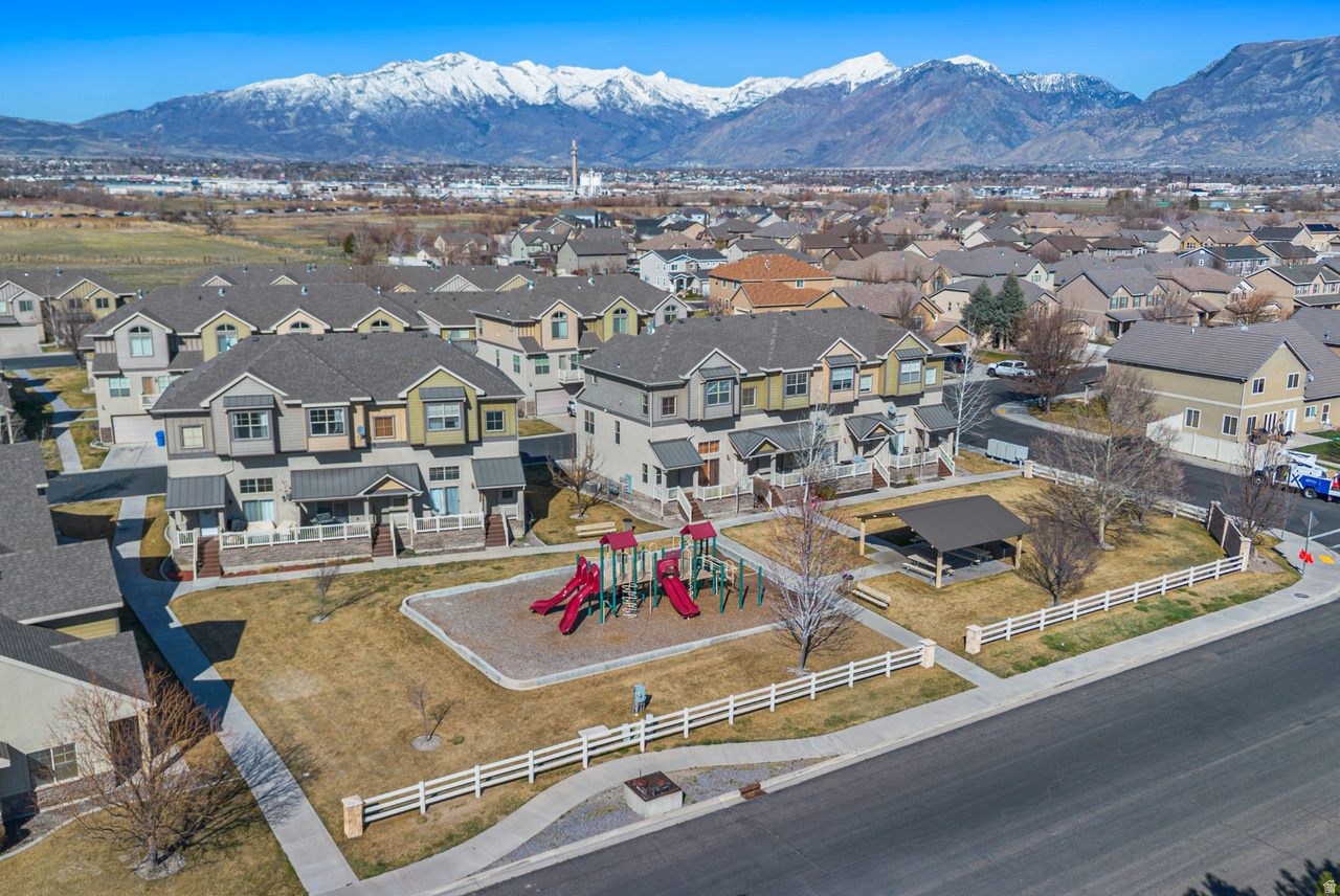 SPRING CREEK RANCH - Residential