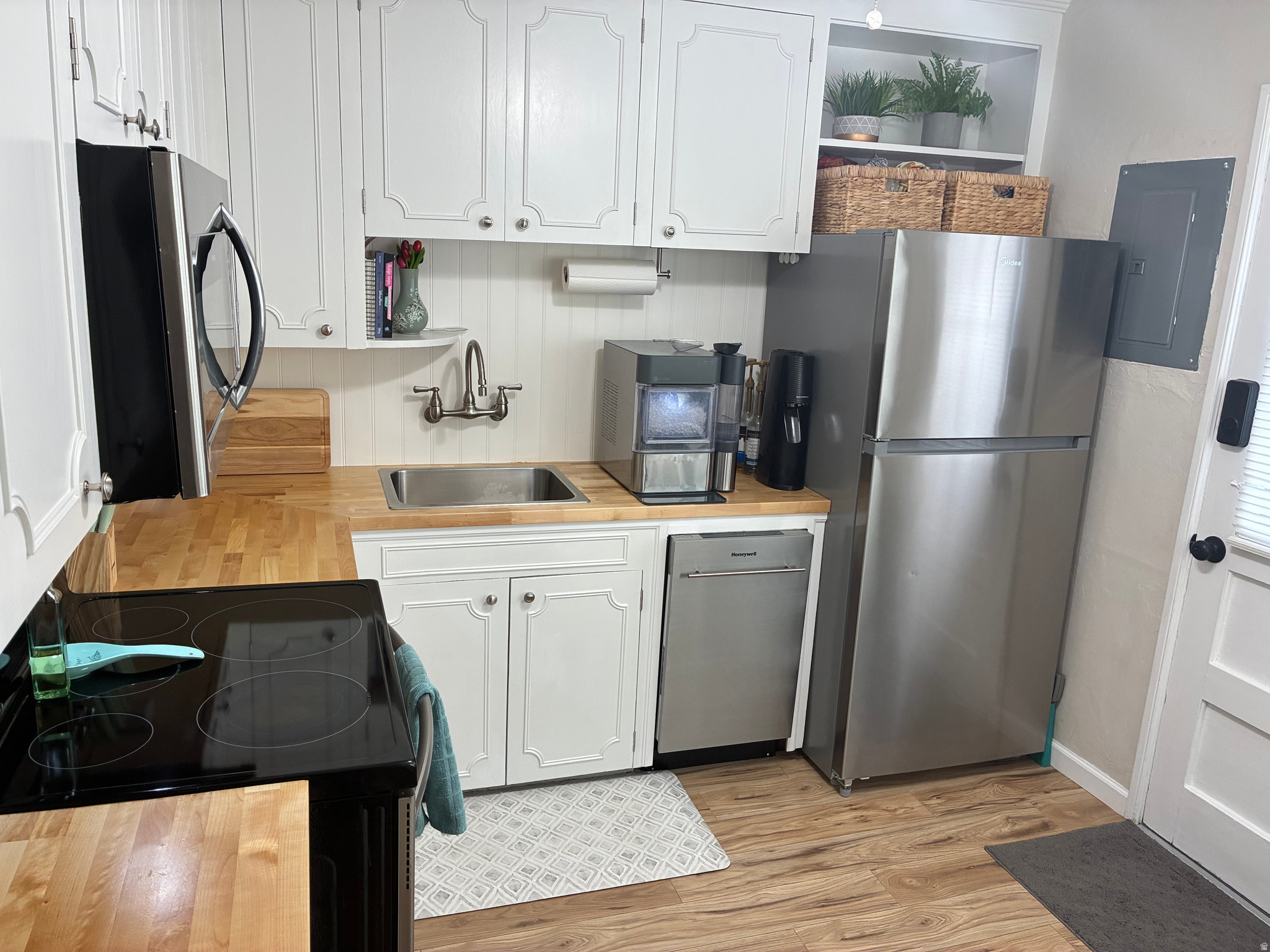 BROOKSIDE - Residential