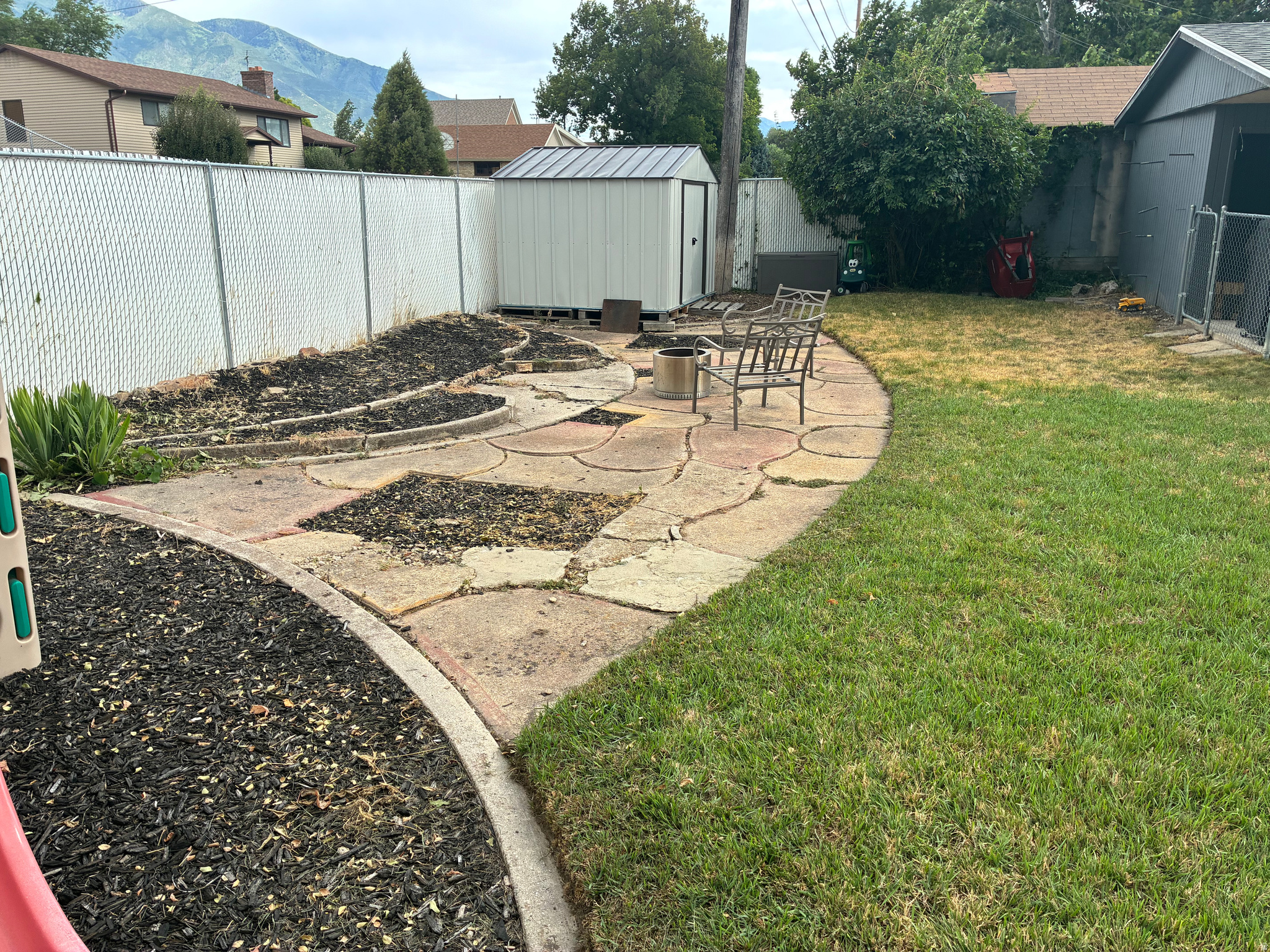 BROOKSIDE - Residential