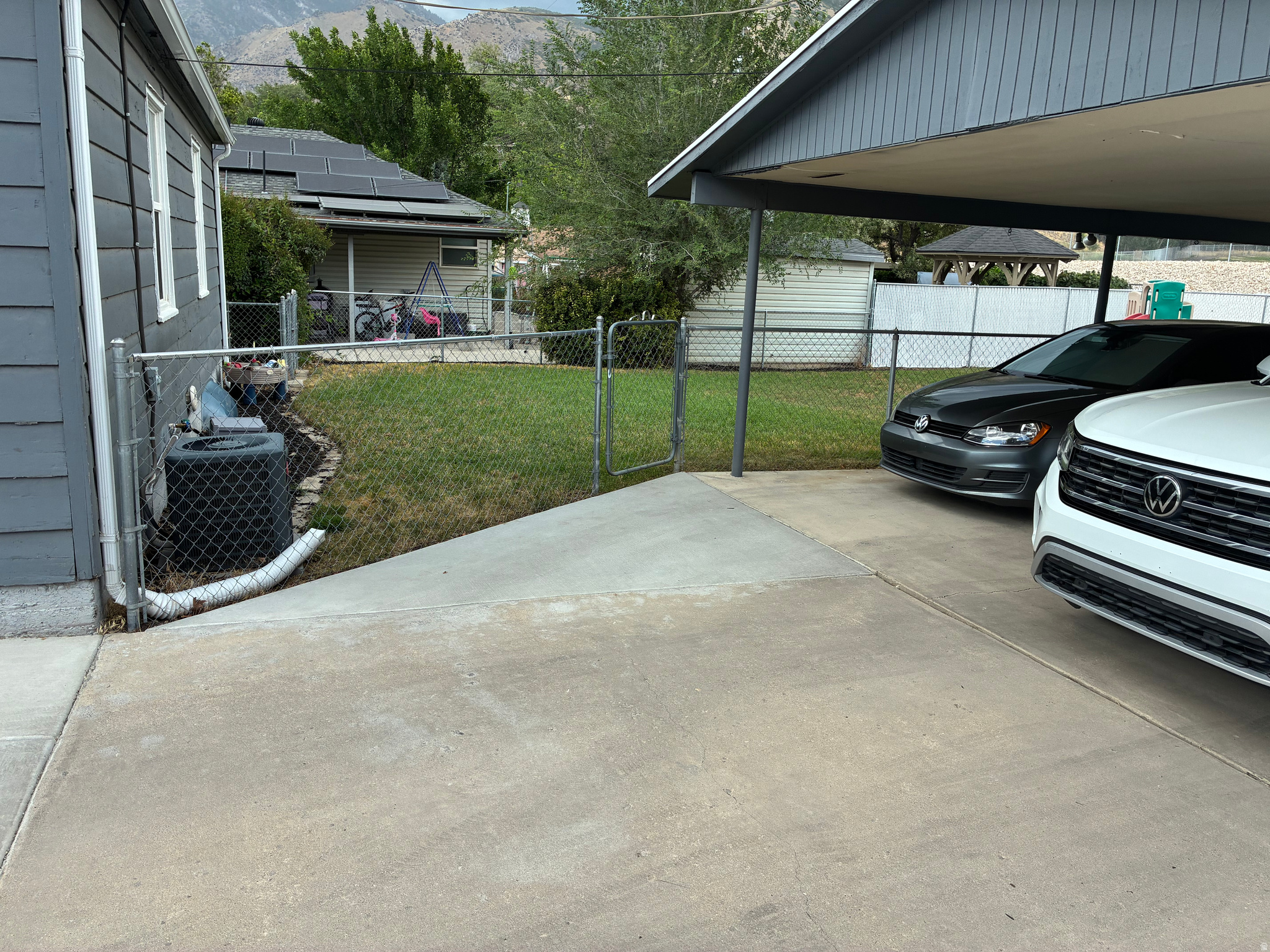 BROOKSIDE - Residential