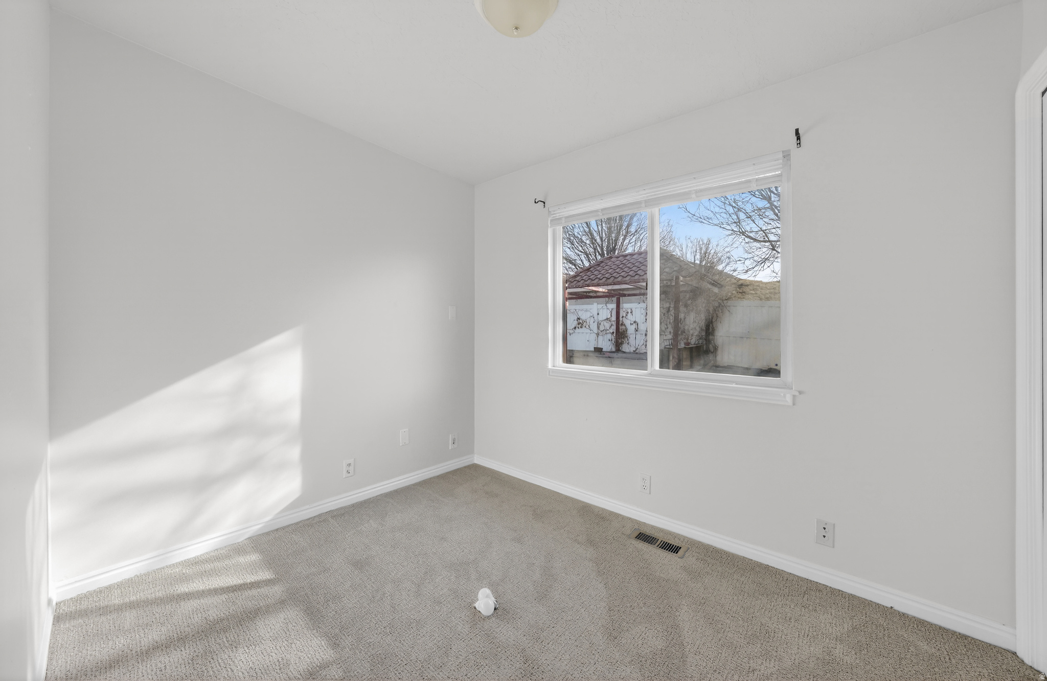VINE STREET VILLAS - Residential
