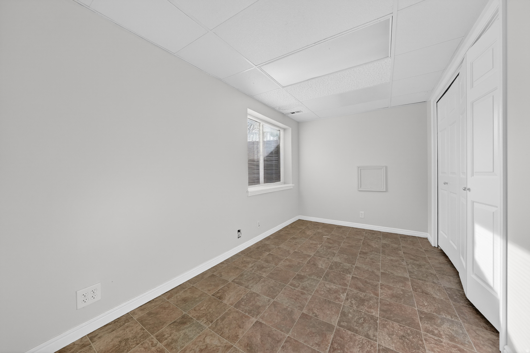 VINE STREET VILLAS - Residential