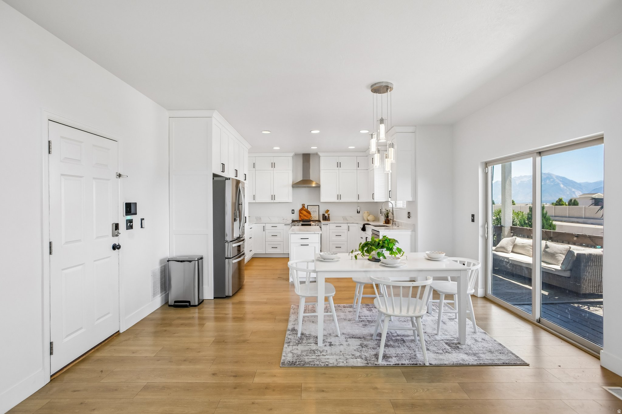 JORDAN HEIGHTS - Residential