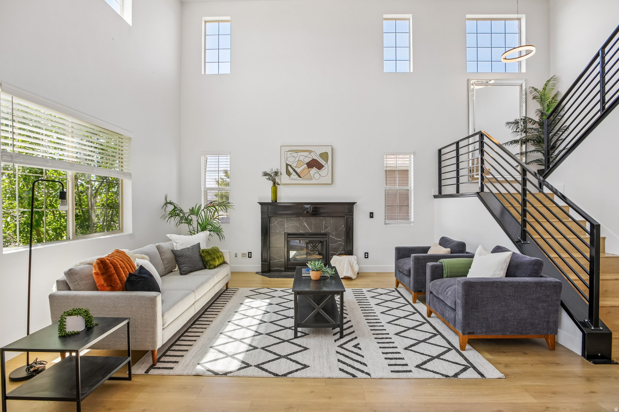 JORDAN HEIGHTS - Residential