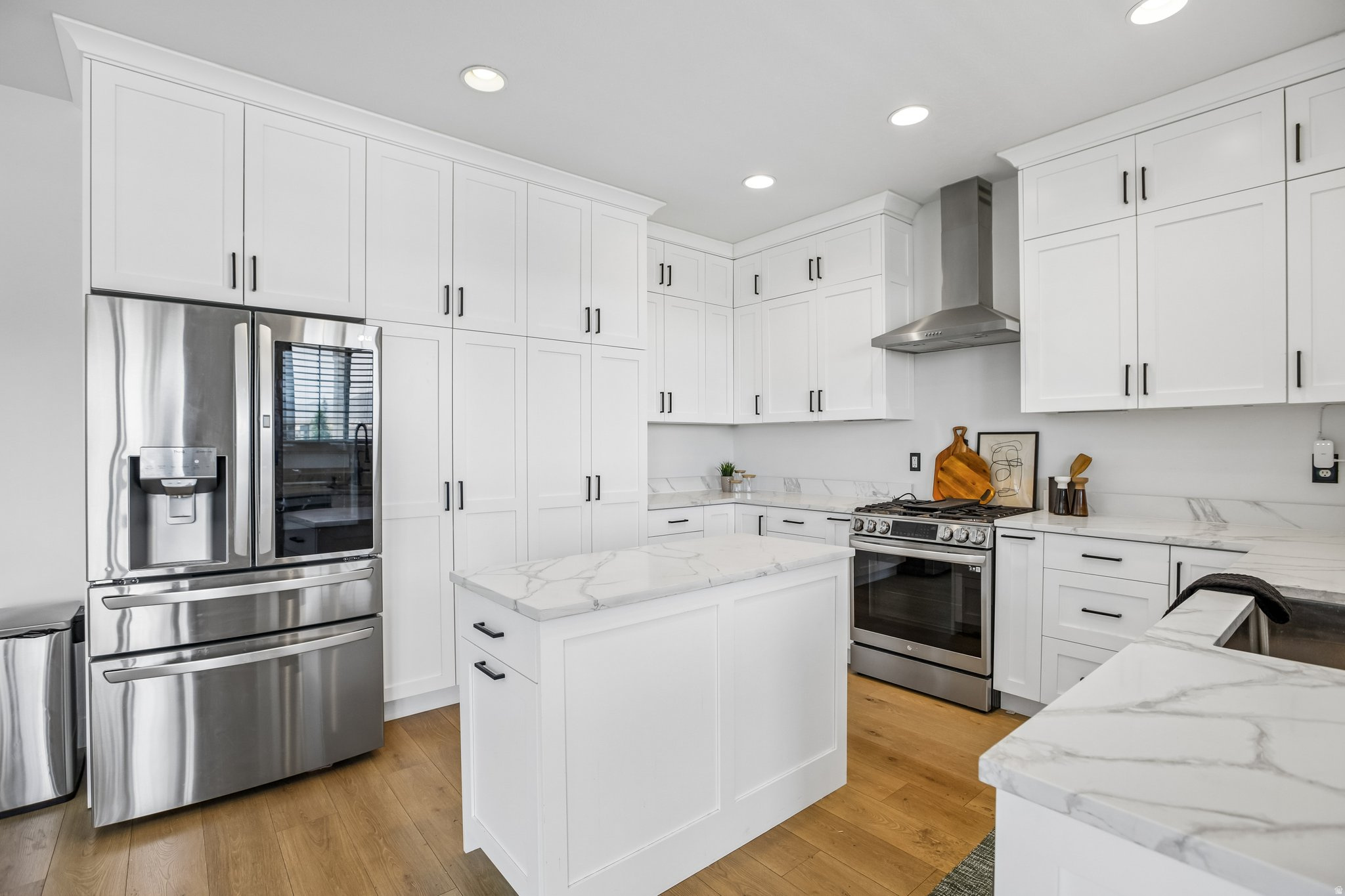 JORDAN HEIGHTS - Residential