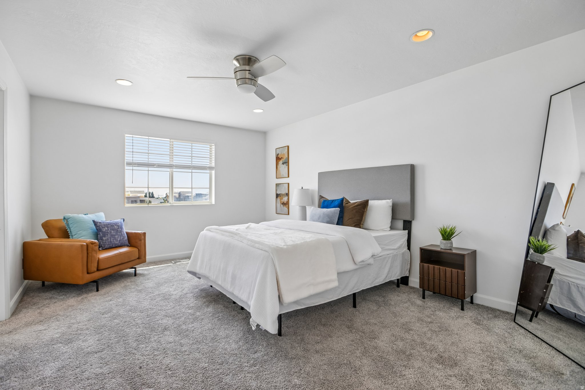 JORDAN HEIGHTS - Residential