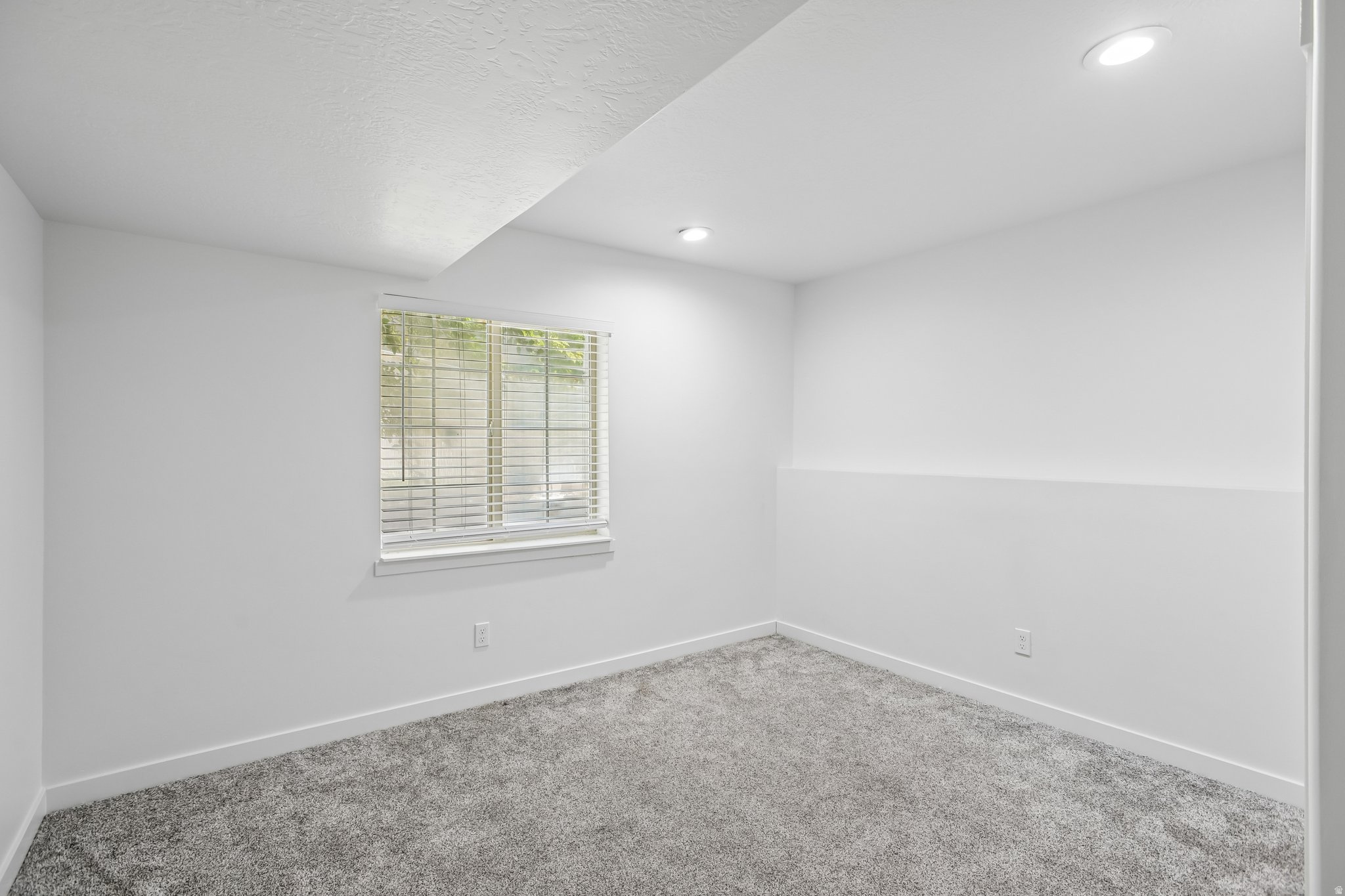 JORDAN HEIGHTS - Residential