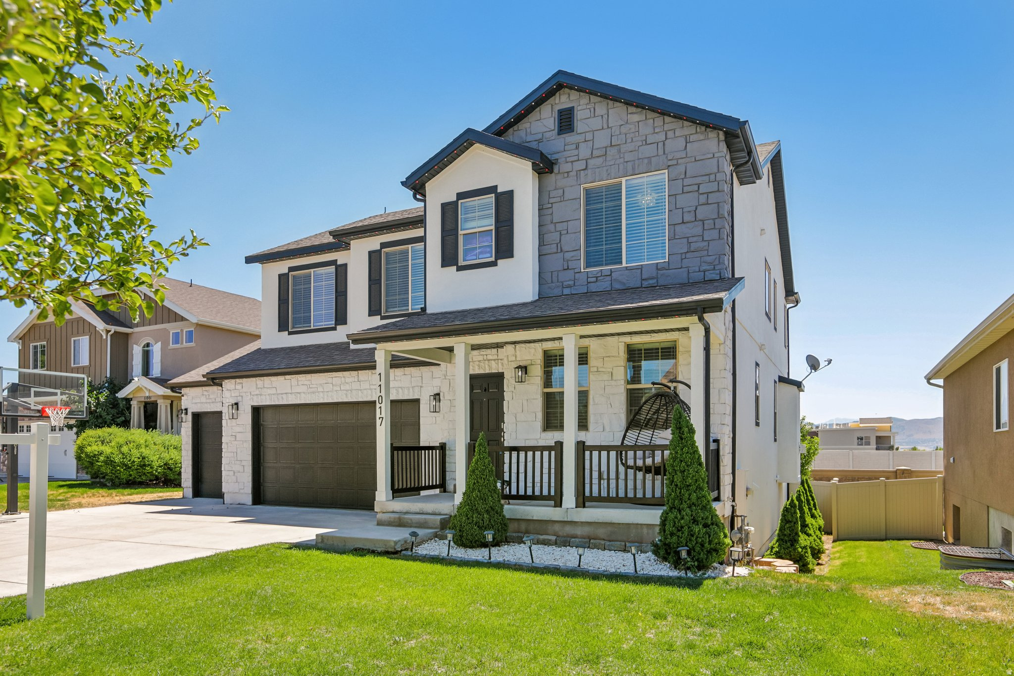 JORDAN HEIGHTS - Residential
