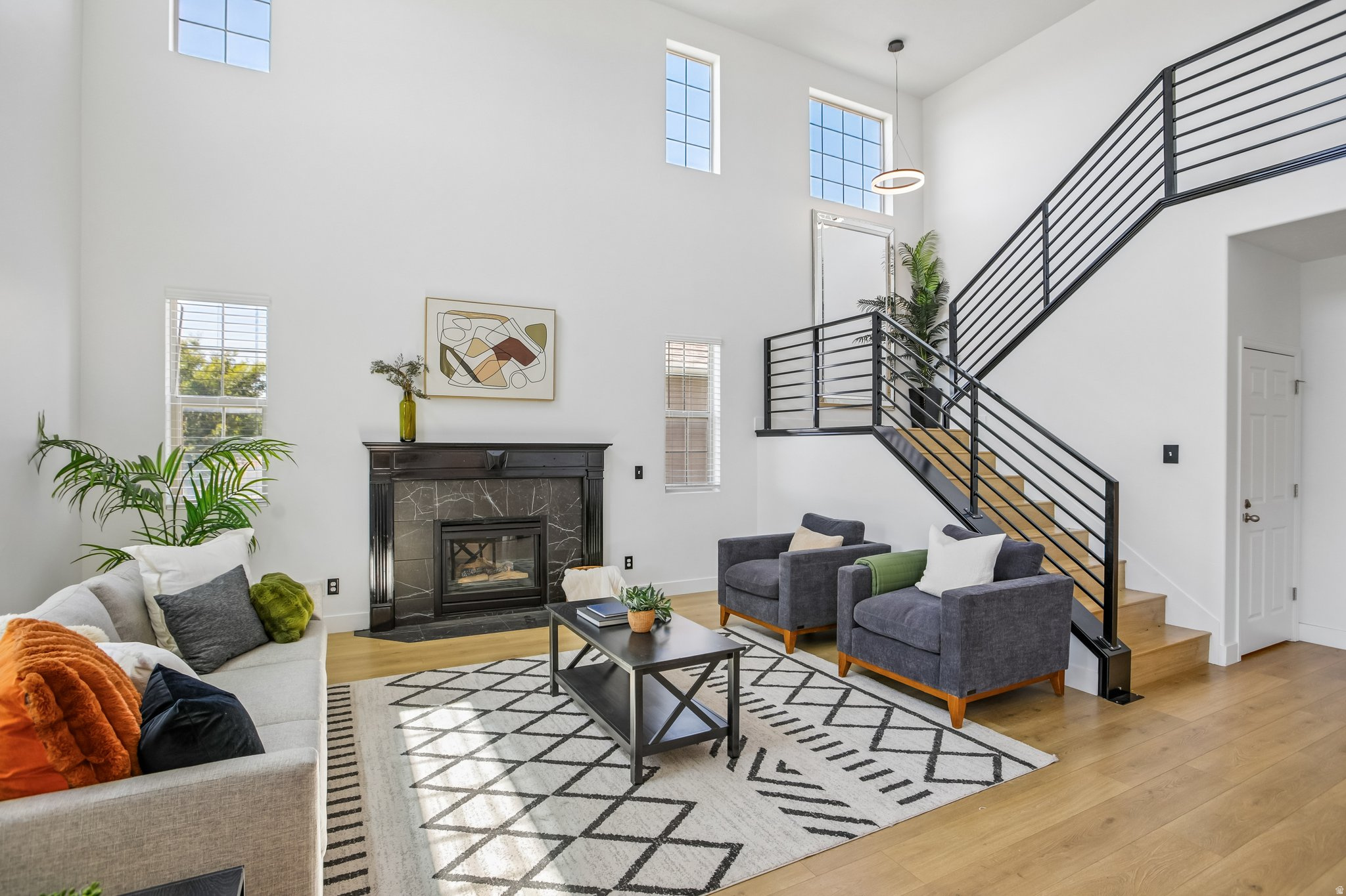 JORDAN HEIGHTS - Residential