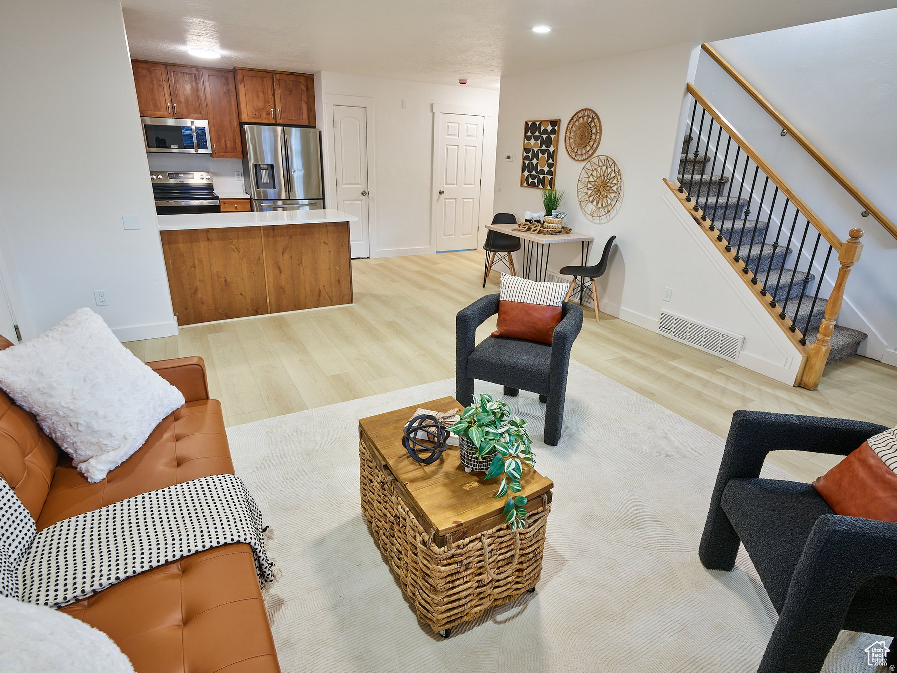 PLACE ON 9TH - Residential